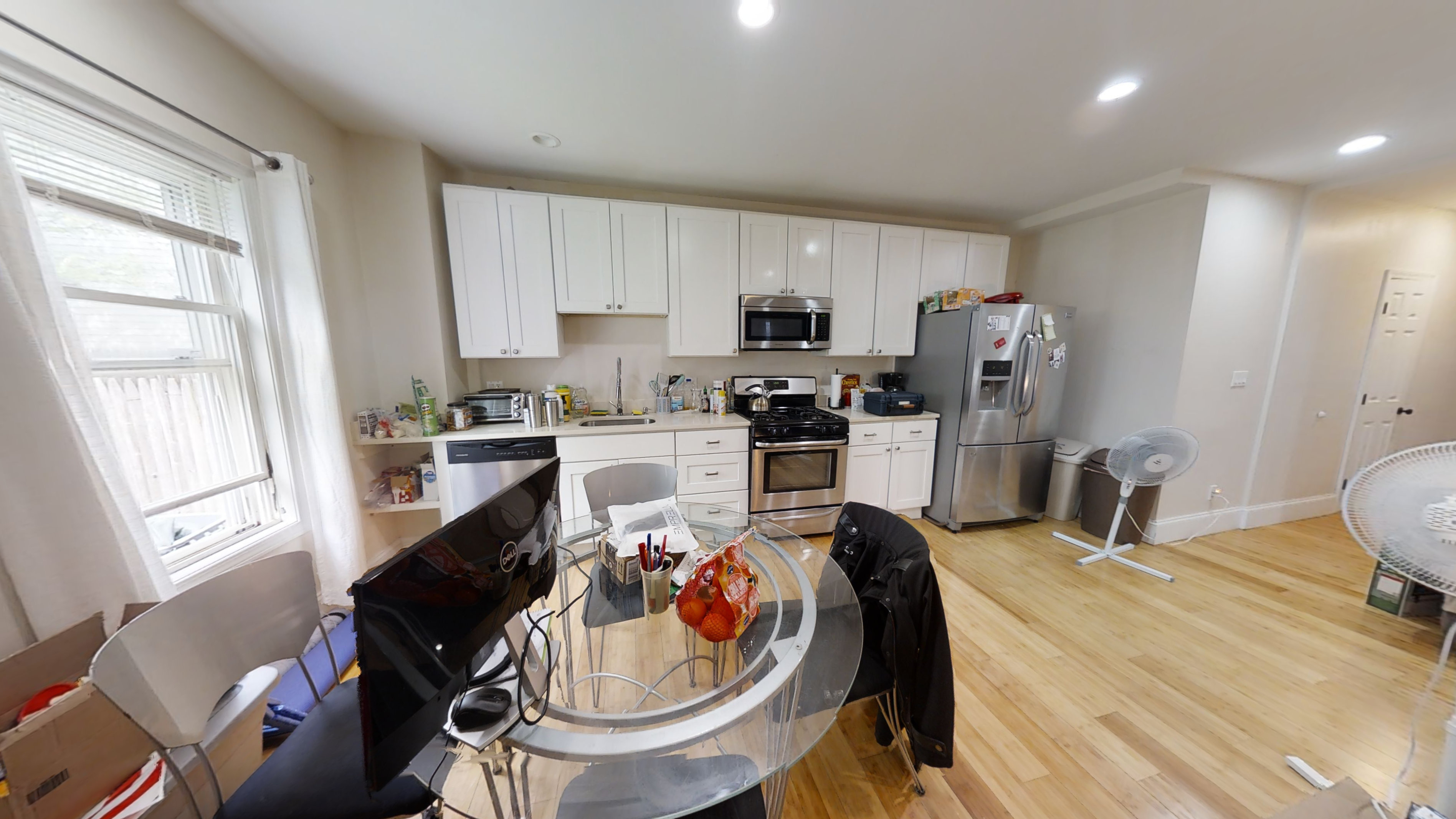 722 Saratoga St, East Boston