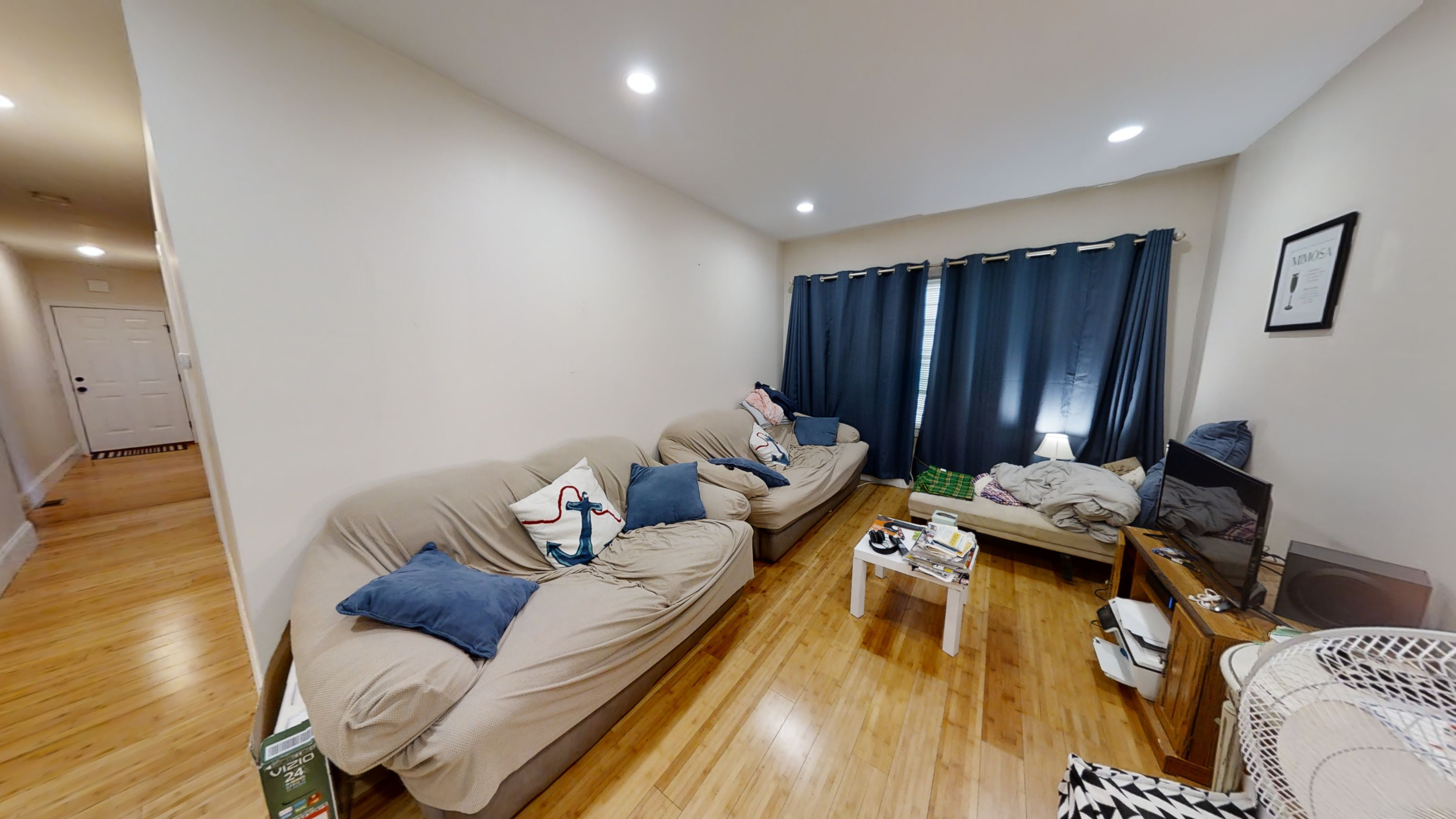 722 Saratoga St, East Boston