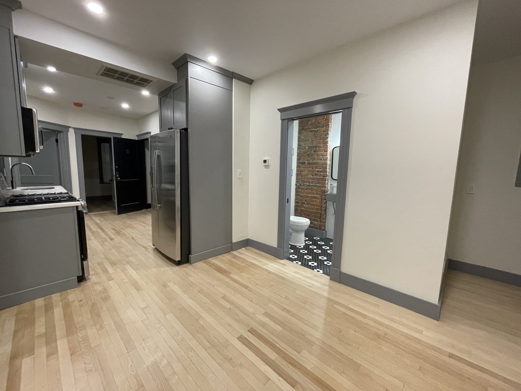 41 Long Ave, Allston