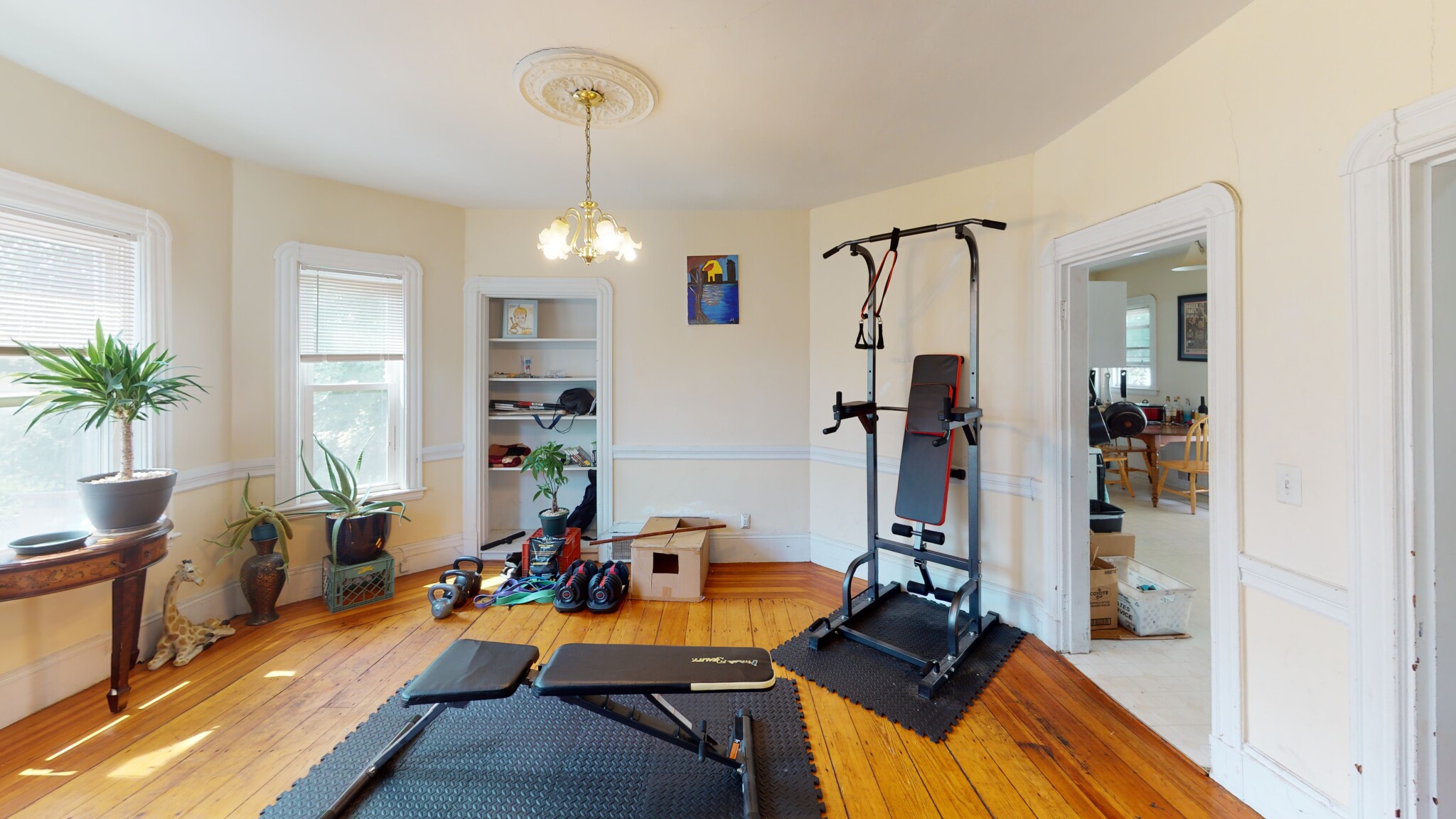 4 bed, 1 bath apartment for rent at 29 Victoria St Unit 2, Somerville — photo 13 of 14