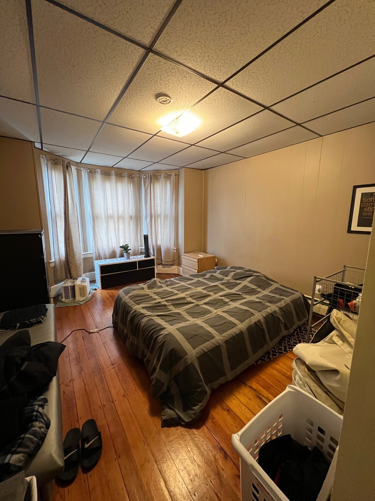 212 Bennington St, East Boston