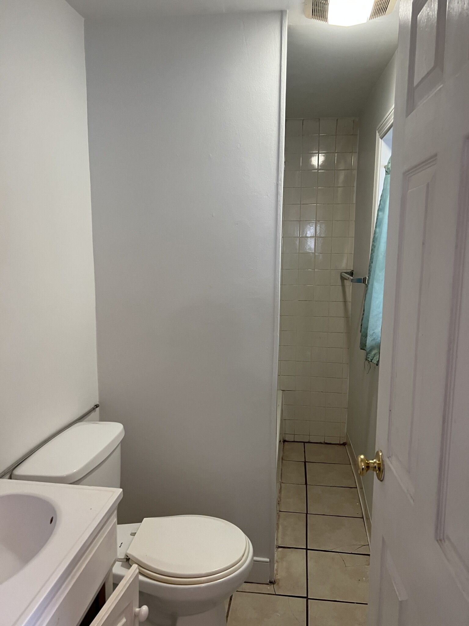 55 Leyden St, East Boston