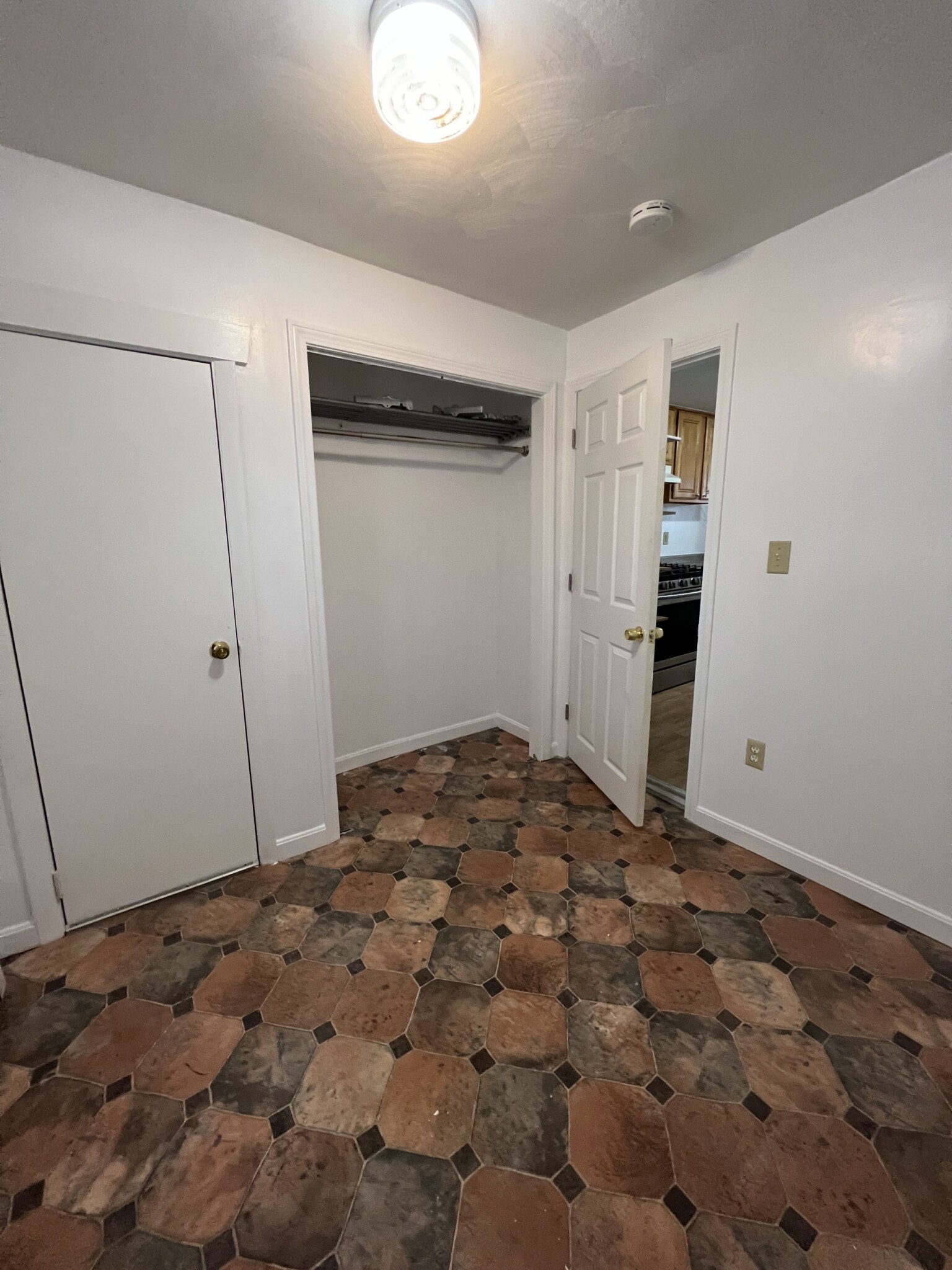 55 Leyden St, East Boston