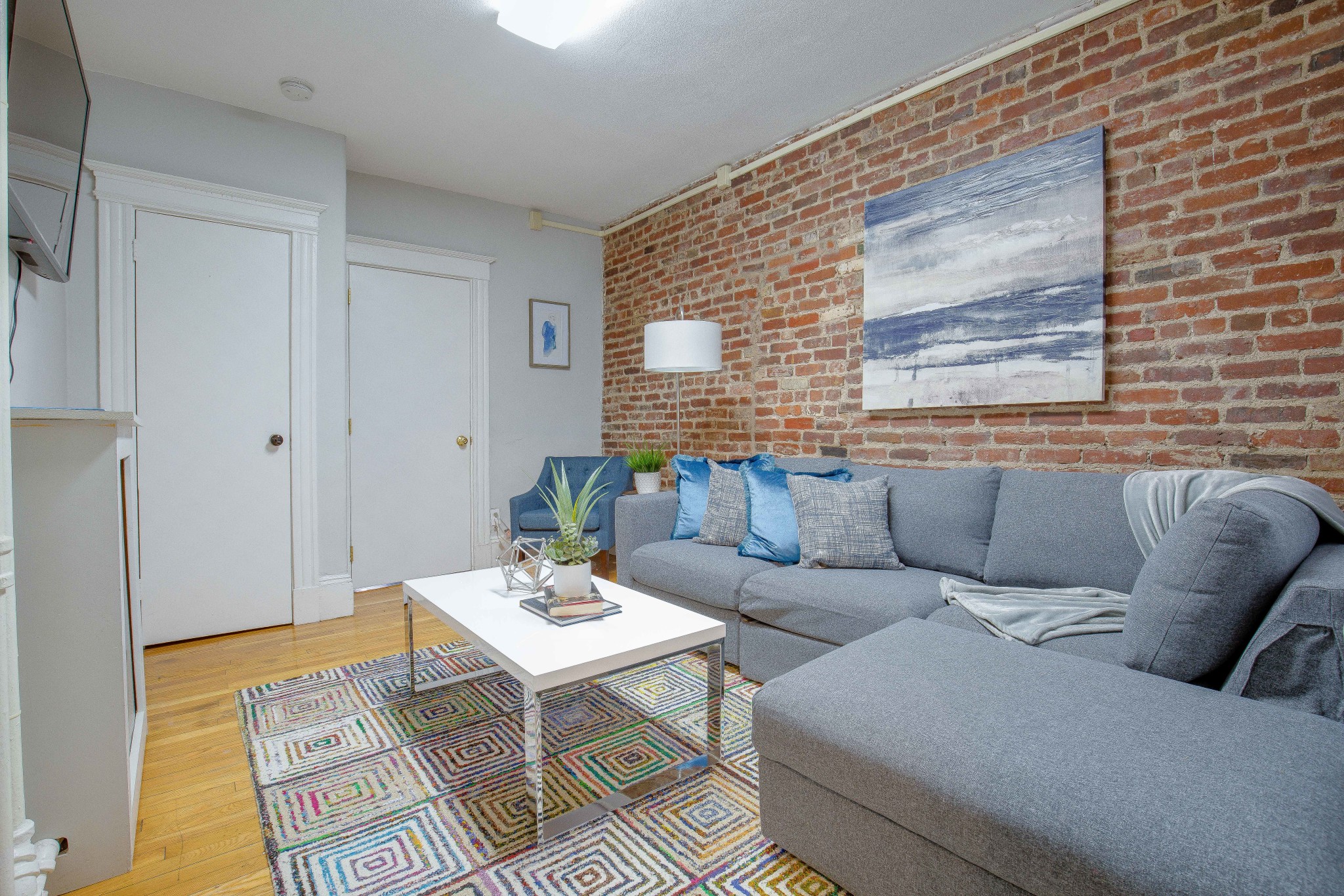 2.5 bed, 1.5 bath apartment for rent at 284 Cambridge St Unit 11, Beacon Hill — photo 14 of 20