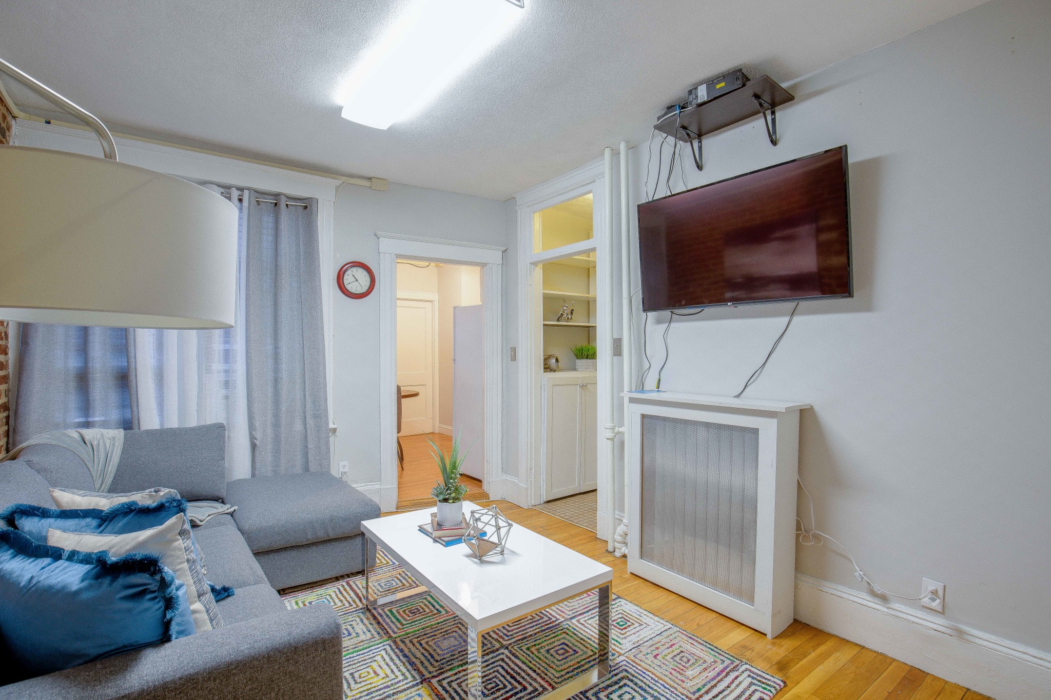 2.5 bed, 1.5 bath apartment for rent at 284 Cambridge St Unit 11, Beacon Hill — photo 16 of 20