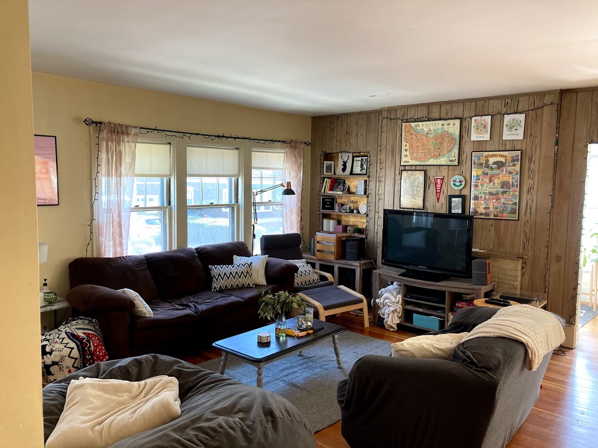 3 bed, 1 bath apartment for rent at 36 Beaconsfield Unit 2, Beaconsfield — photo 1 of 13