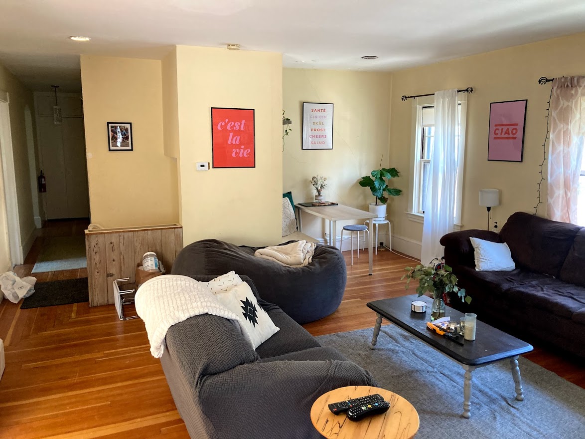 3 bed, 1 bath apartment for rent at 36 Beaconsfield Unit 2, Beaconsfield — photo 2 of 13