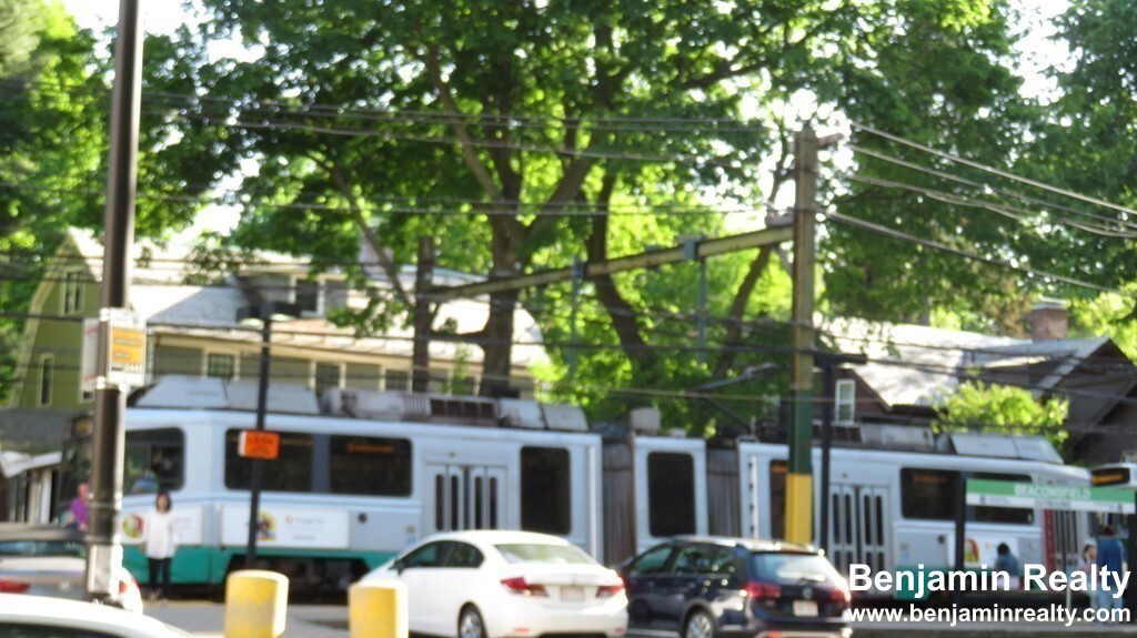 35 Eliot St, Chestnut Hill