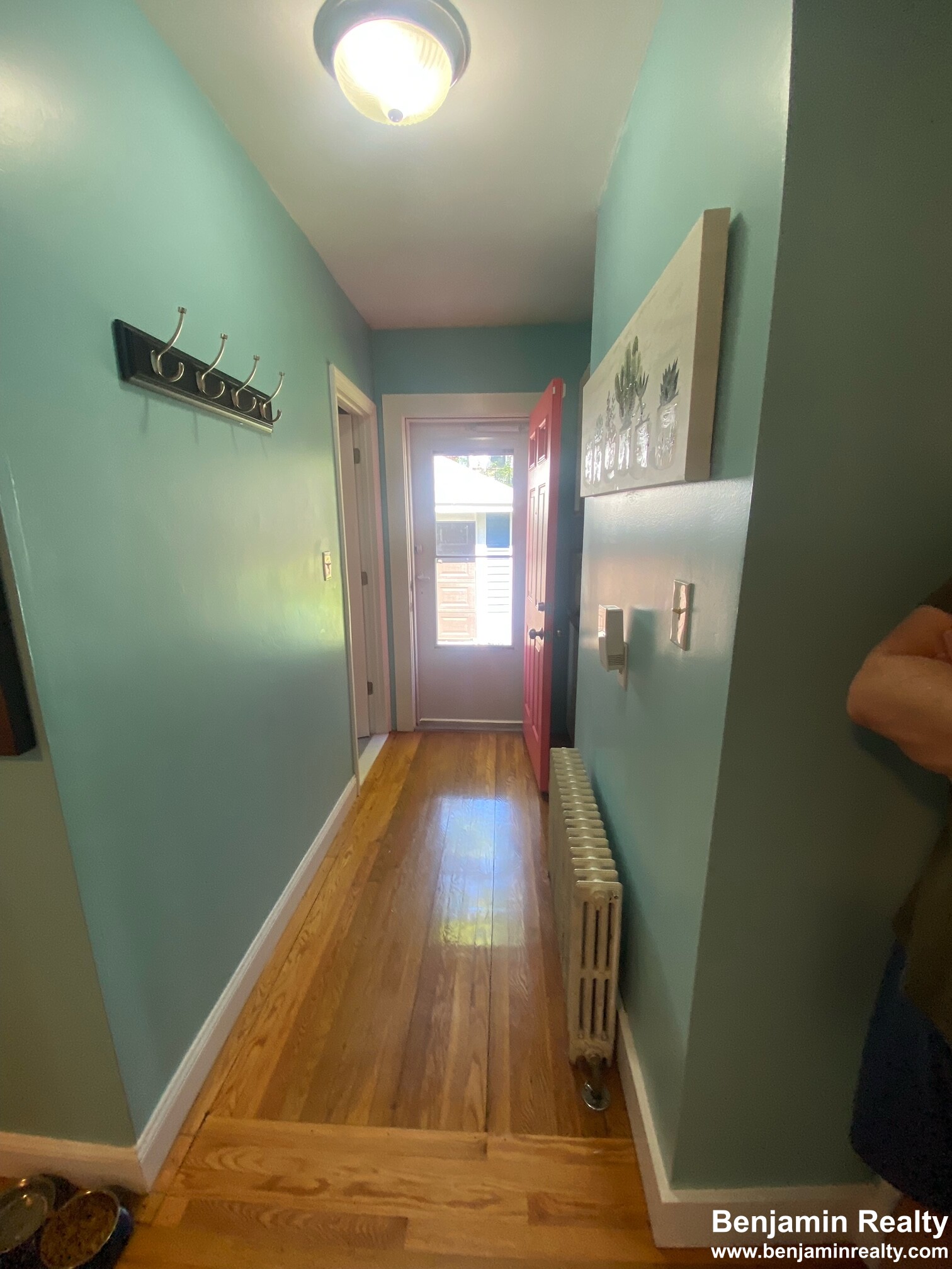 35 Eliot St, Chestnut Hill