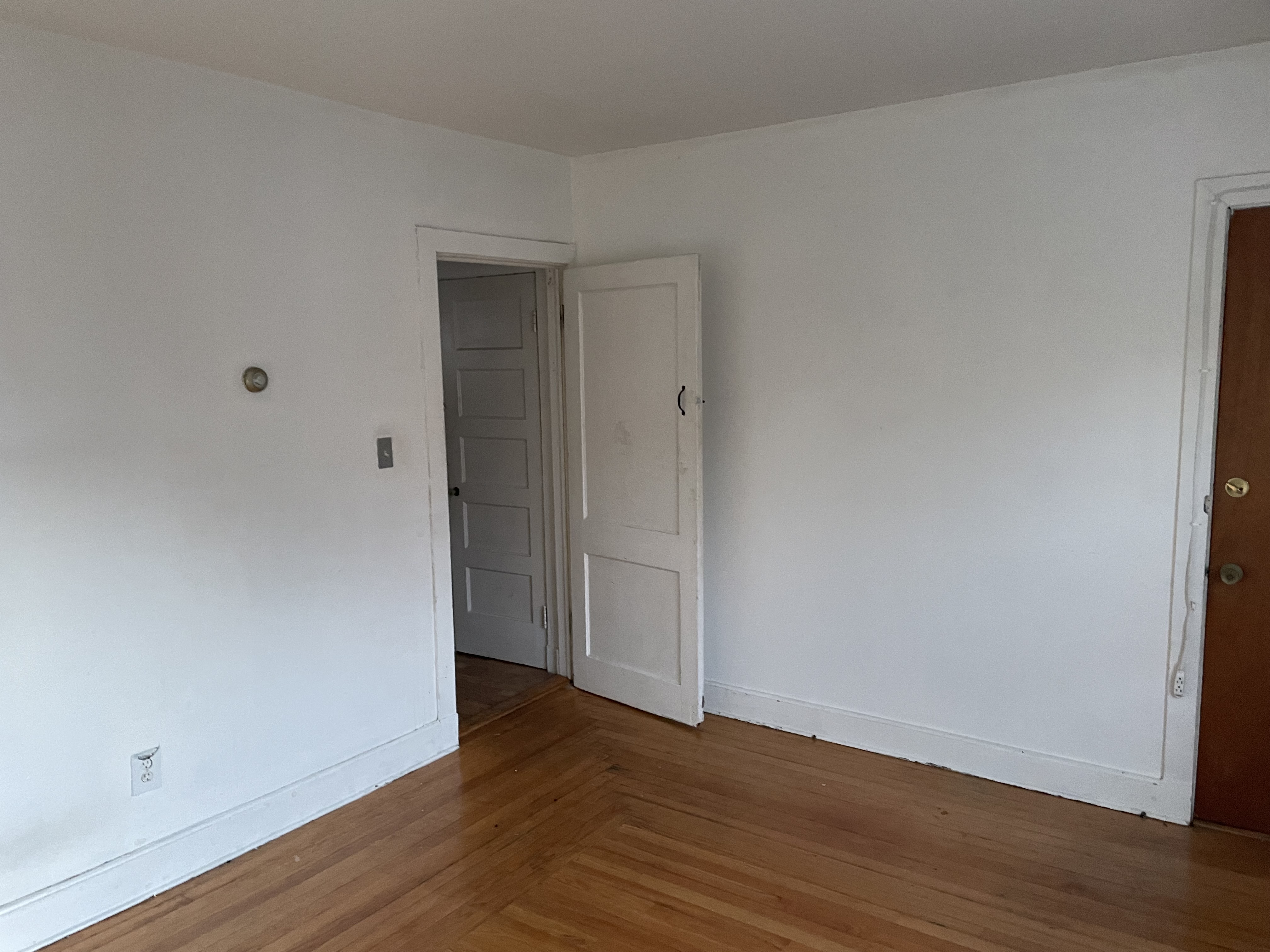 1 bed, 1 bath apartment for rent at 20 Shanley St Unit 1L, Brighton — photo 5 of 7