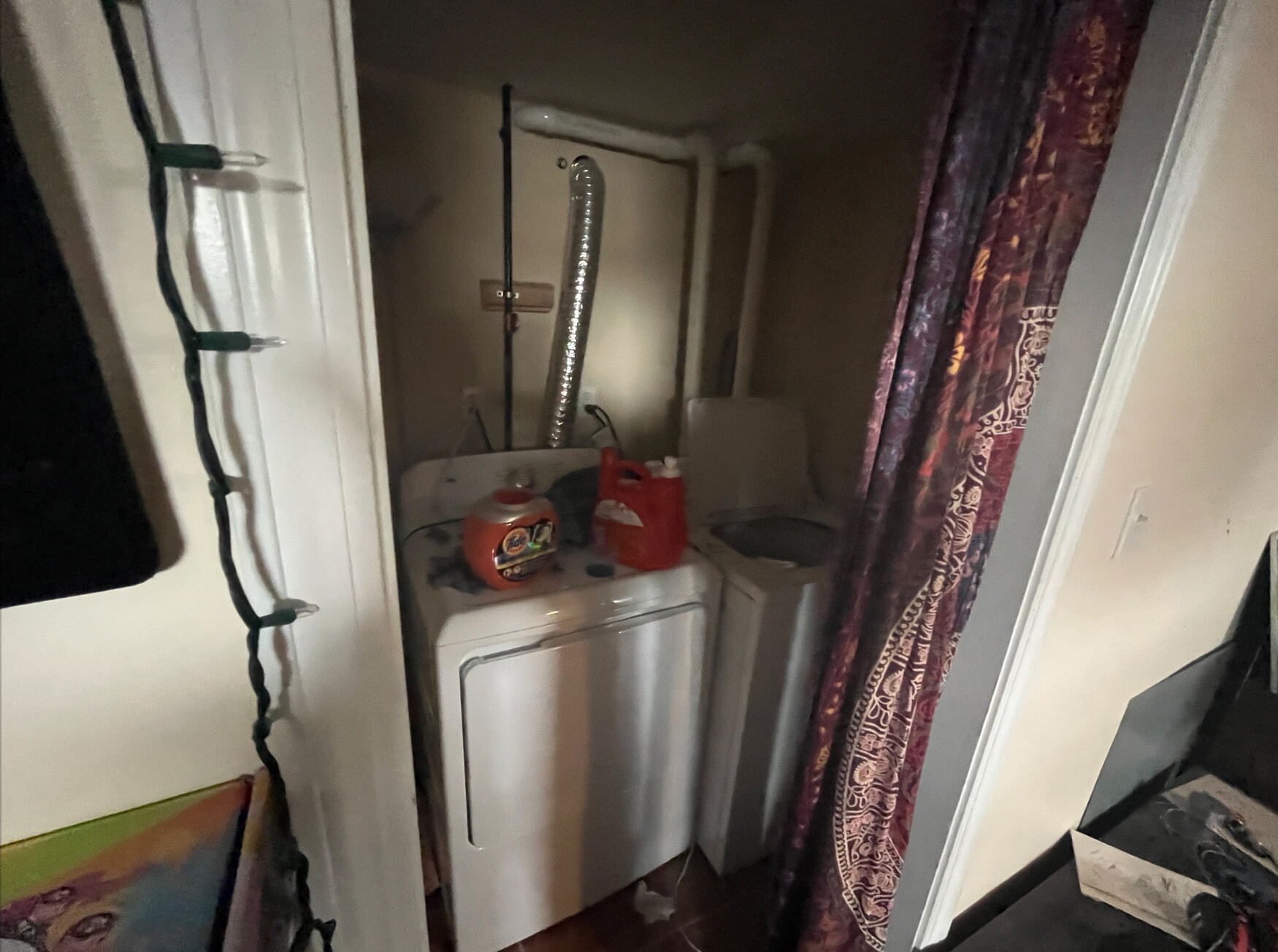 24 Linden St, Allston