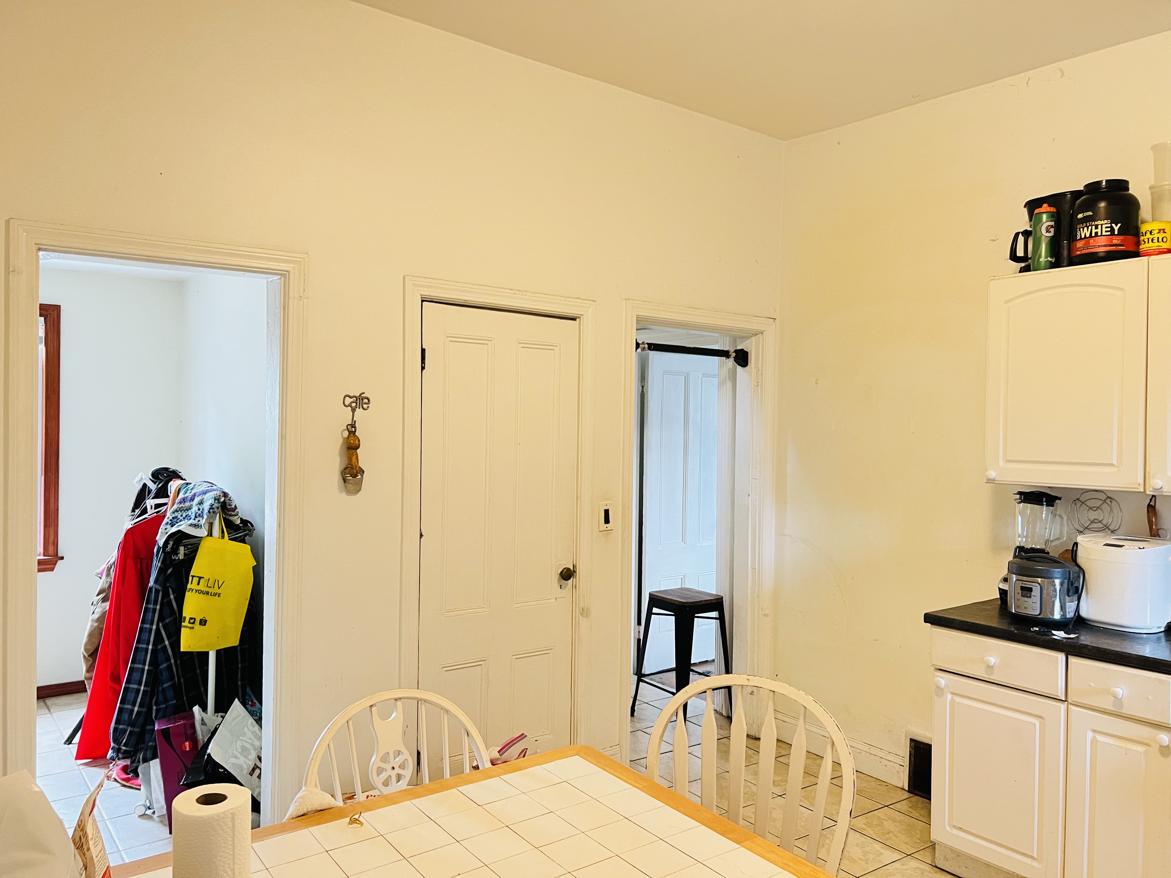 12 Pratt St, Allston