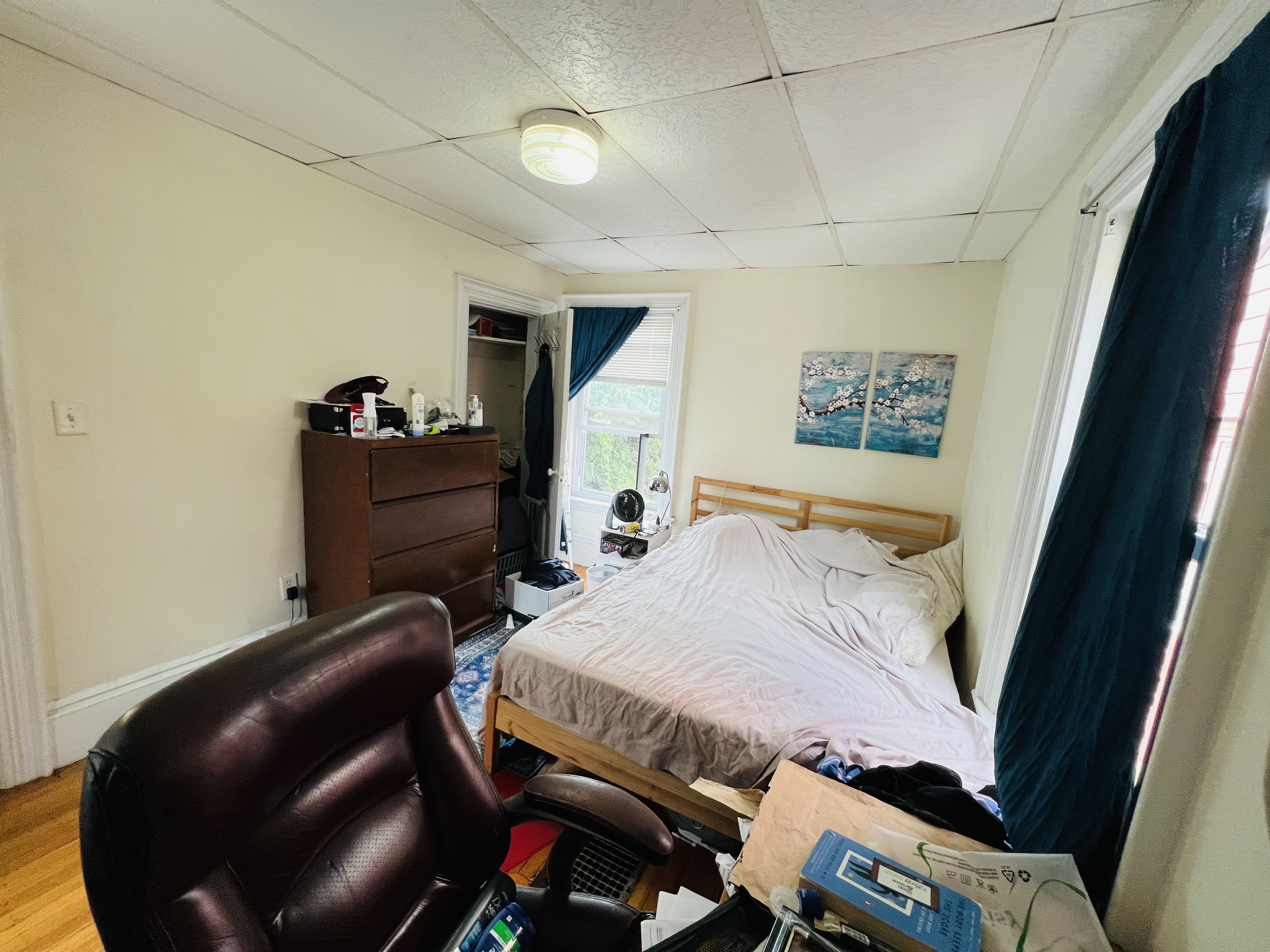 12 Pratt St, Allston