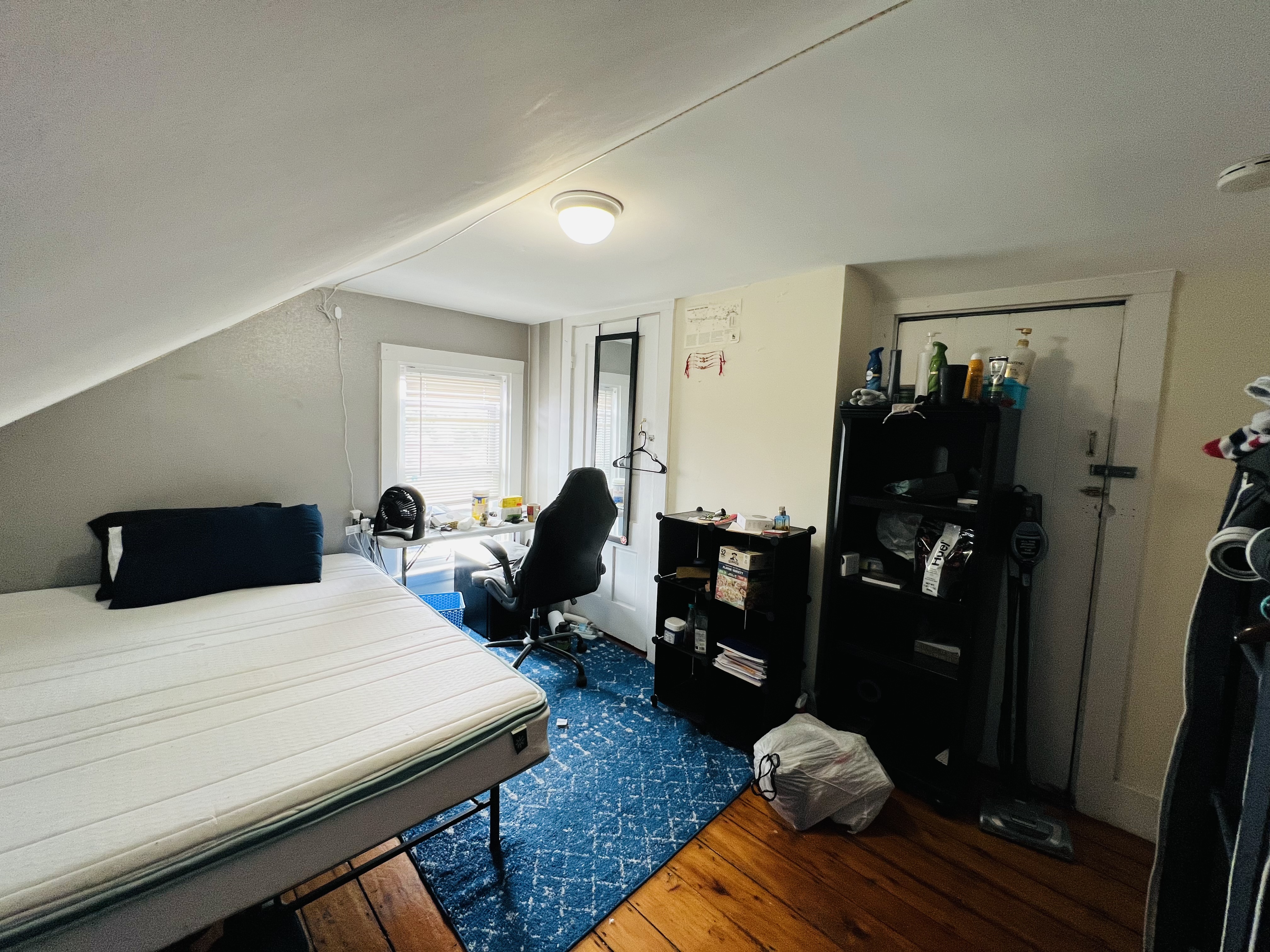 12 Pratt St, Allston