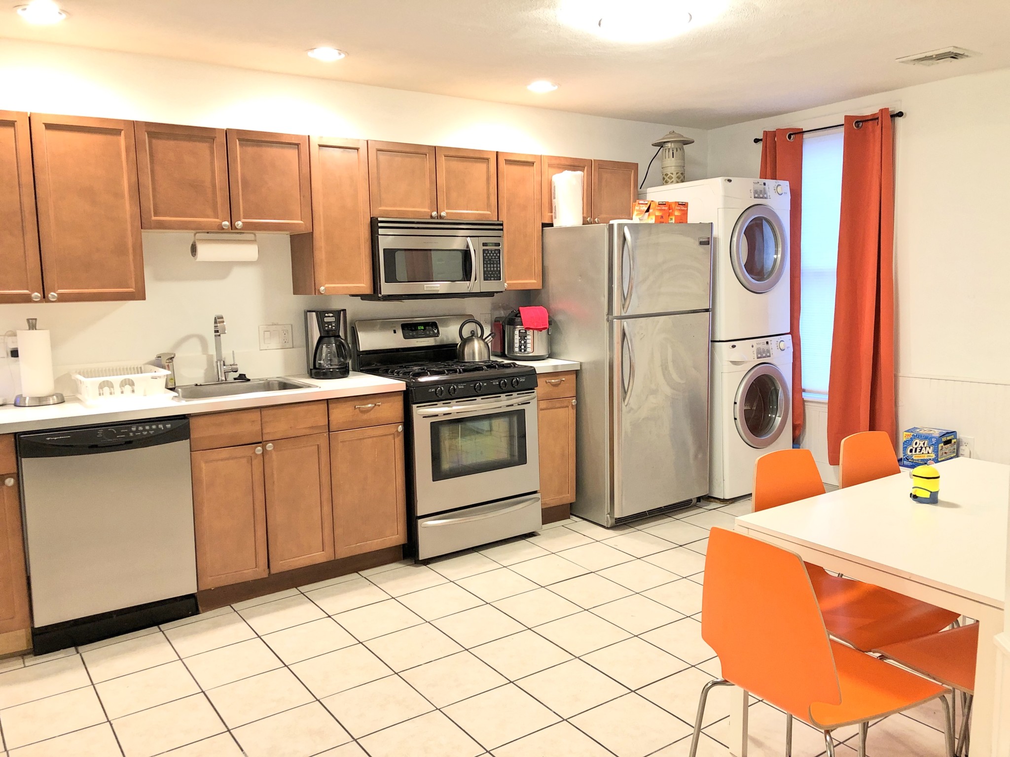 130 8th St, South Boston