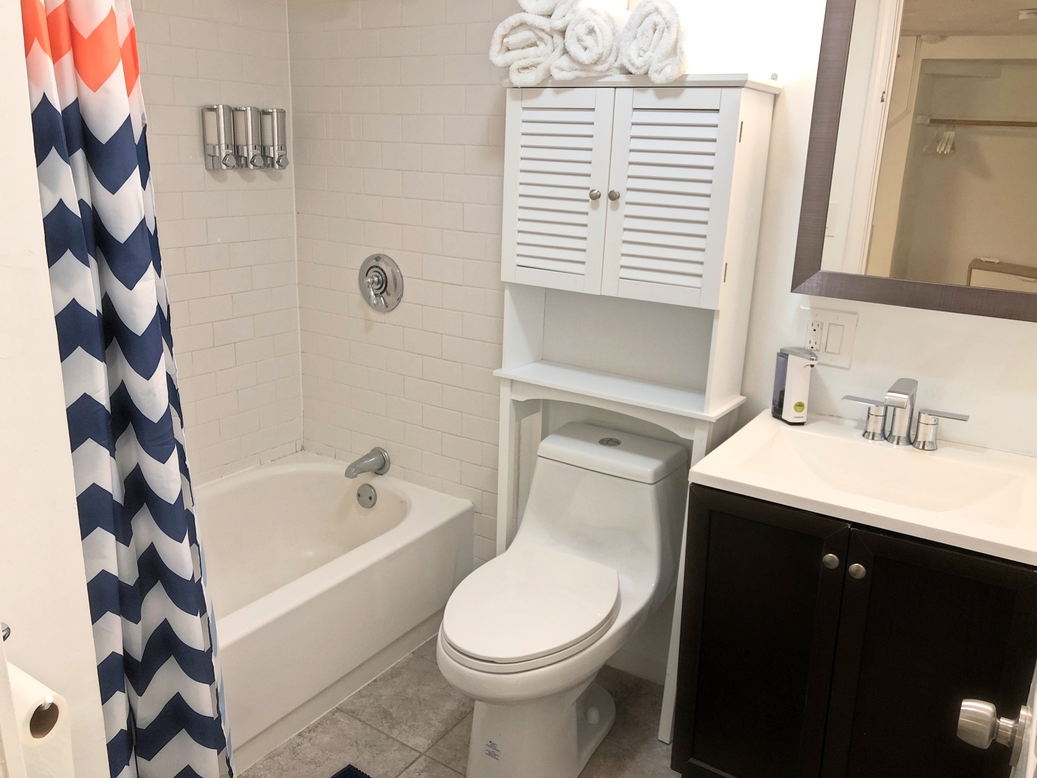 130 8th St, South Boston