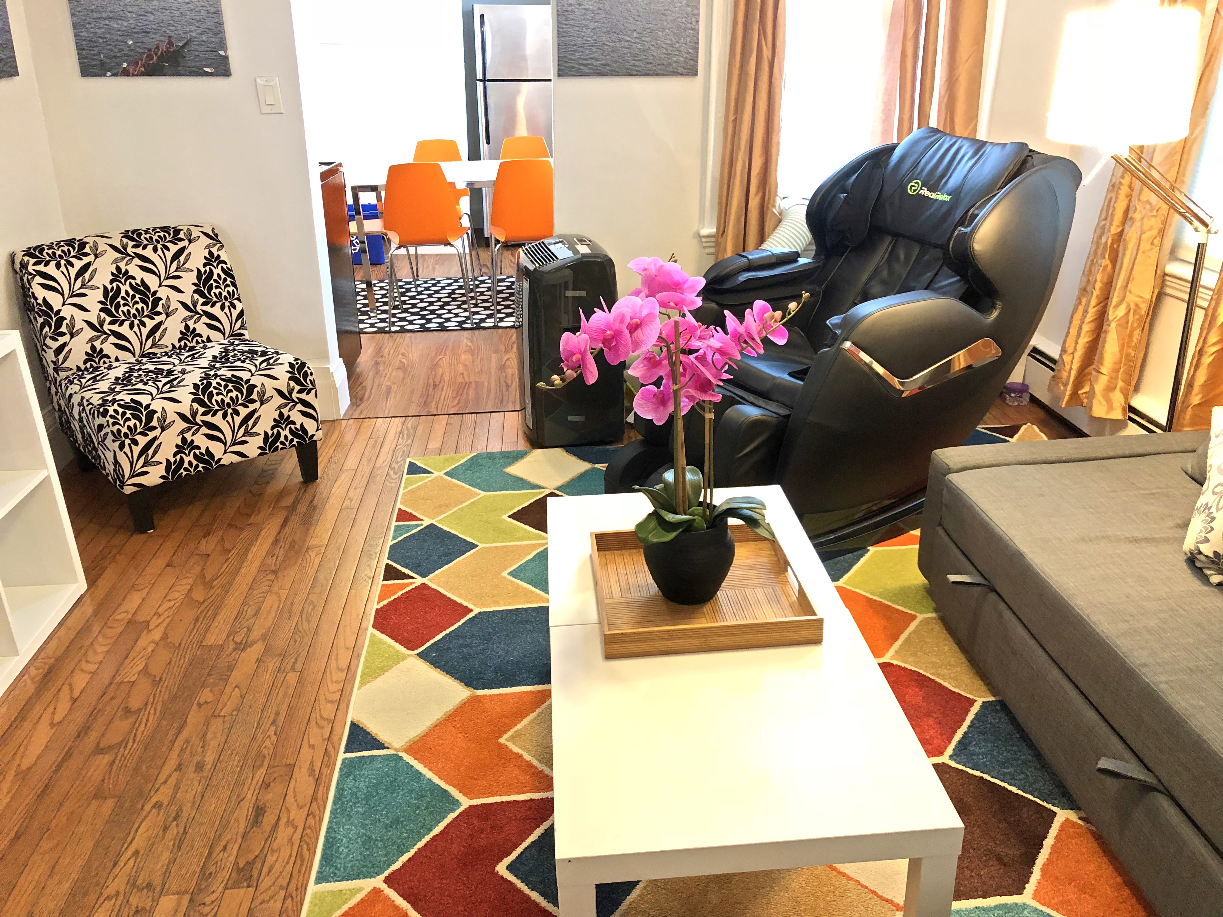 37 Telegraph St, South Boston