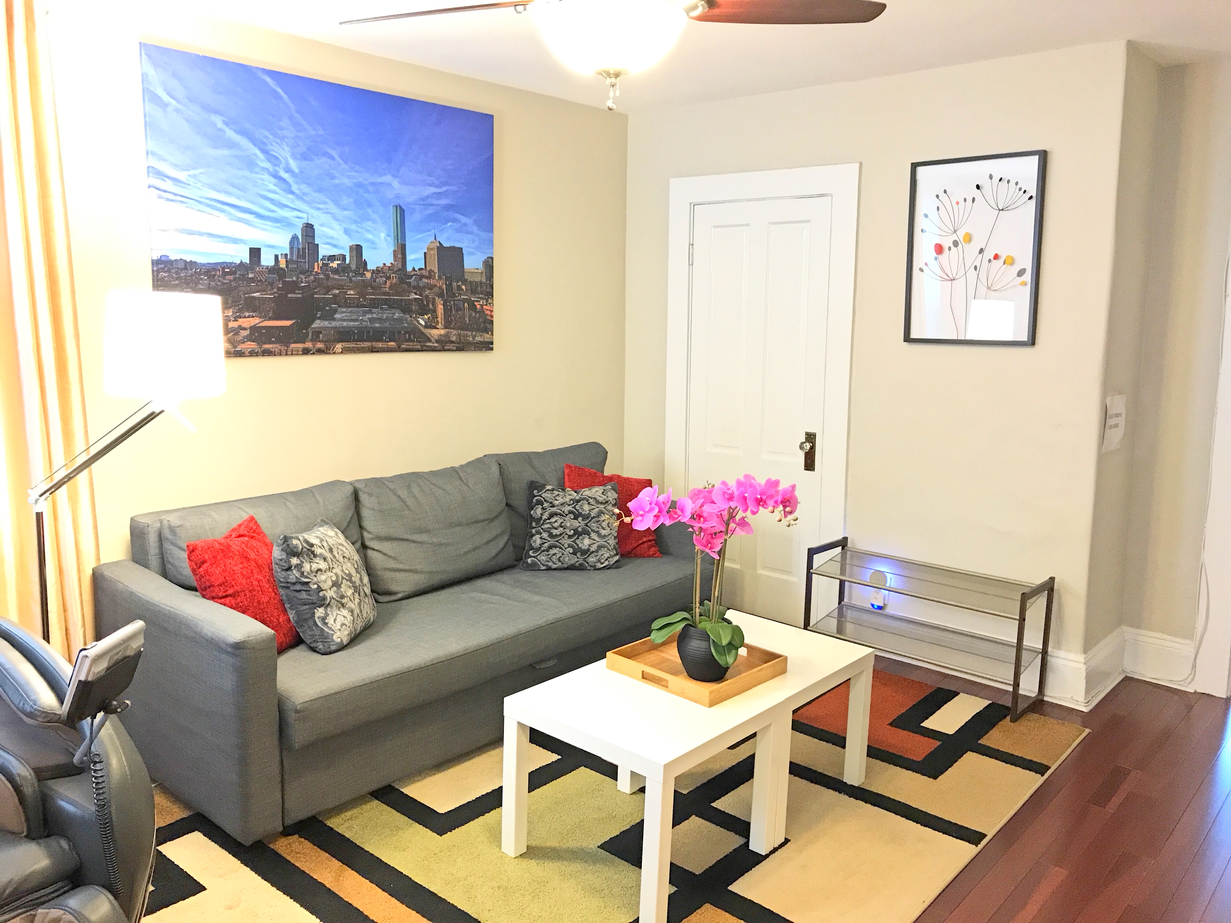 37 Telegraph St, South Boston