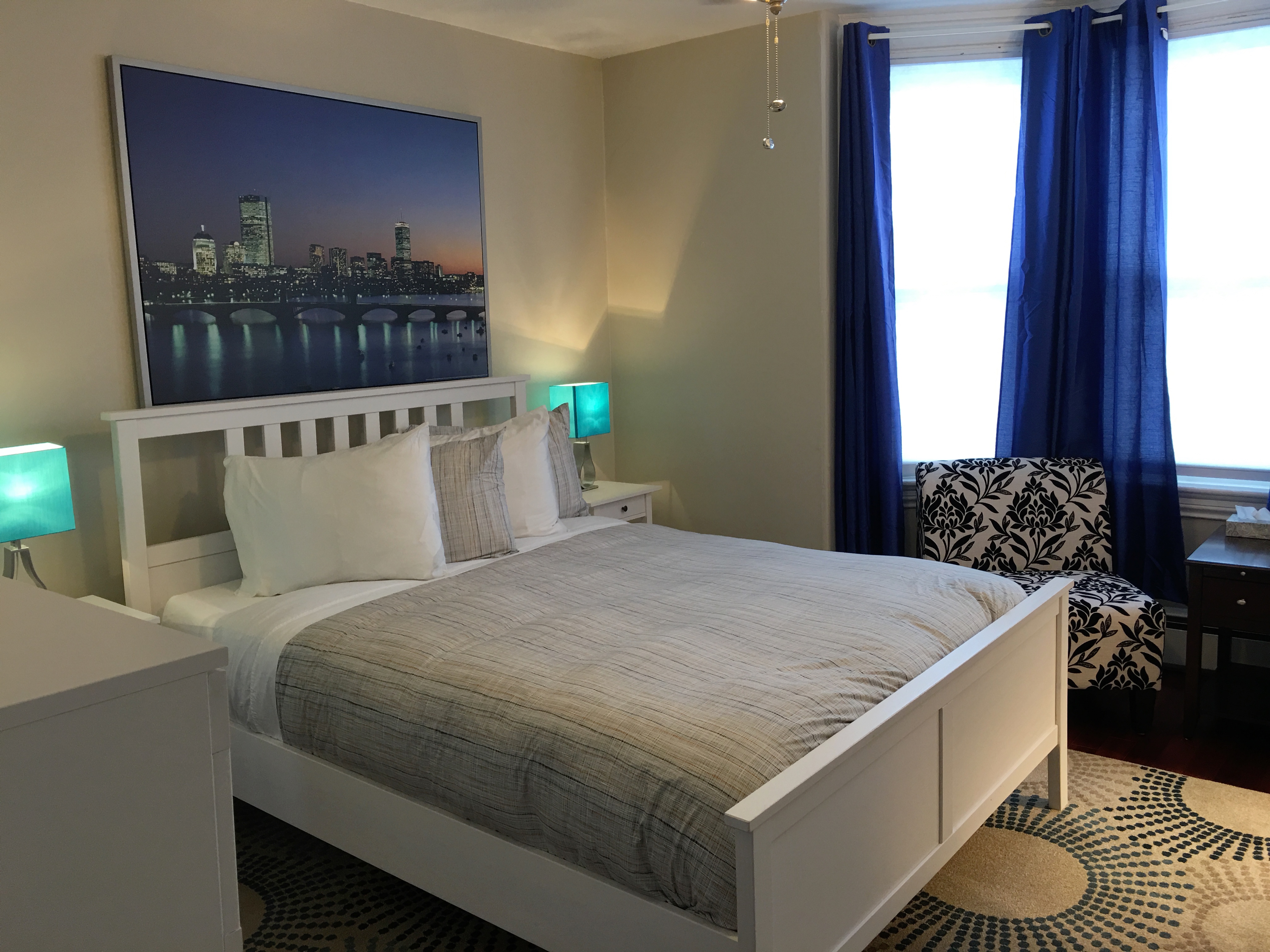 37 Telegraph St, South Boston