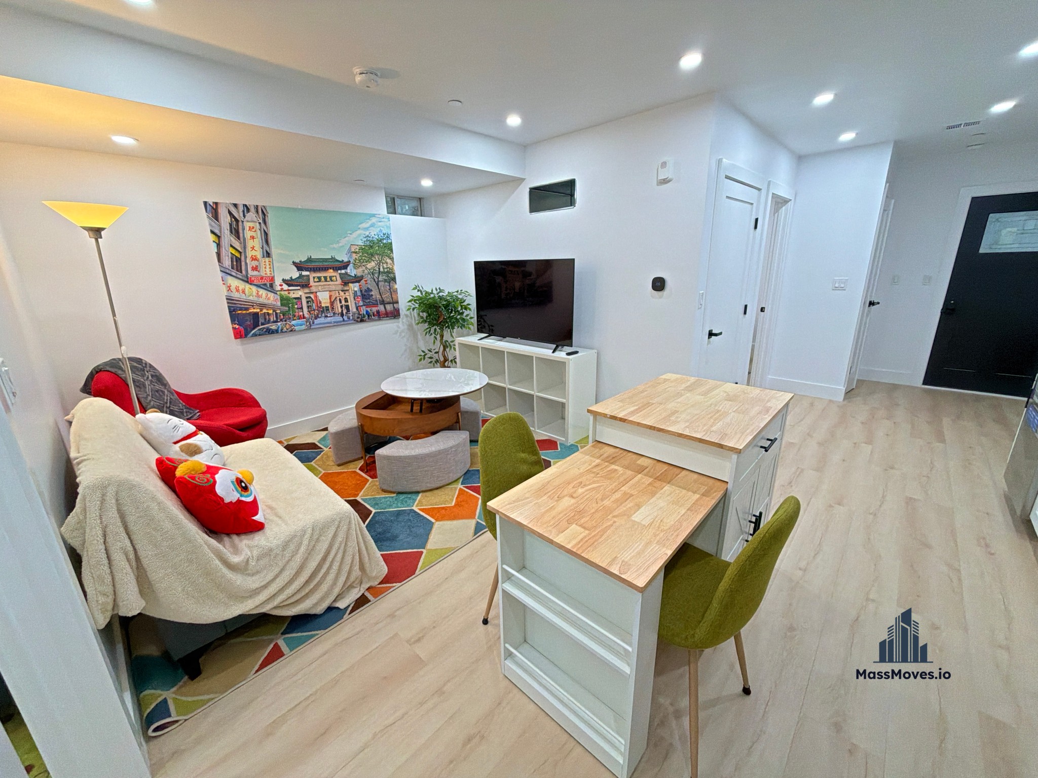 Photos of apartment on Shepard St.,Boston MA 02135