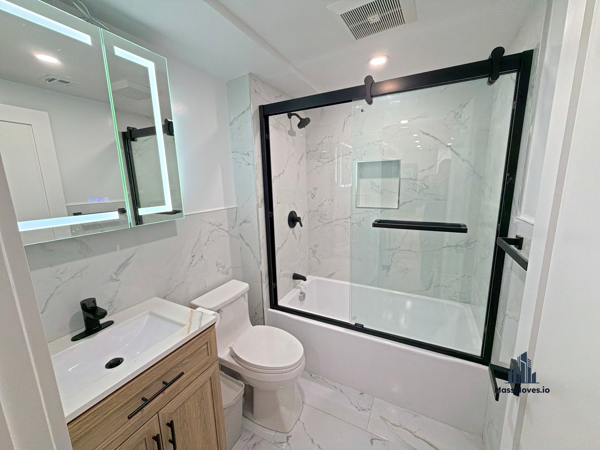 Photos of apartment on Shepard St.,Boston MA 02135