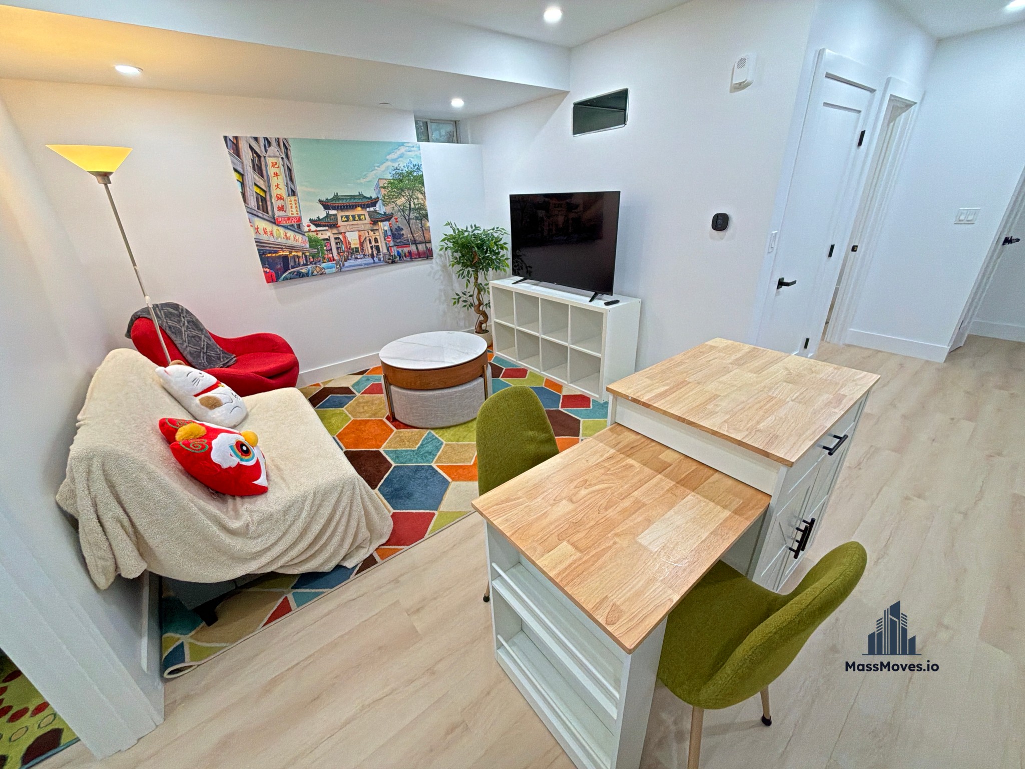 Photos of apartment on Shepard St.,Boston MA 02135