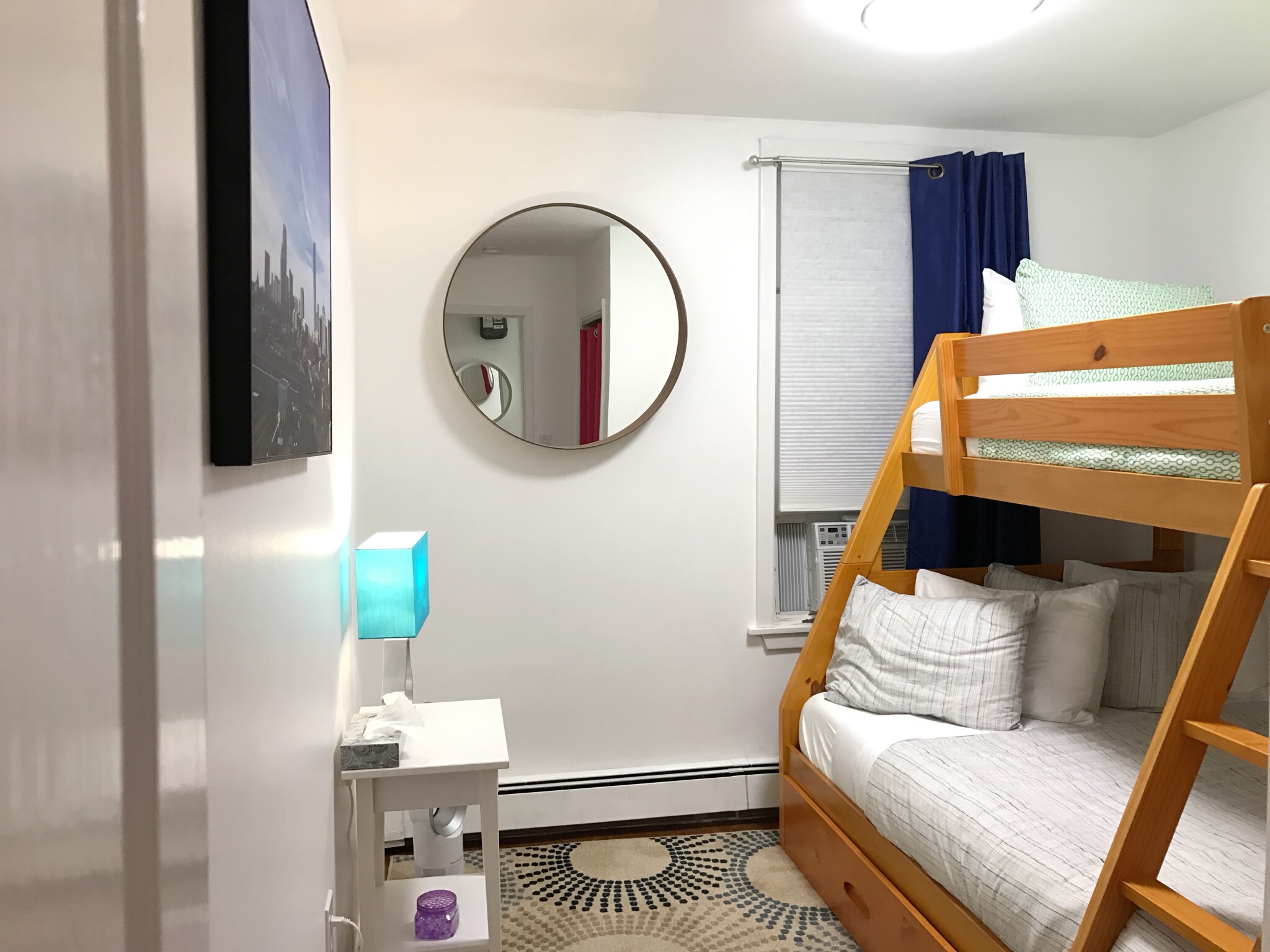 37 Telegraph St, South Boston