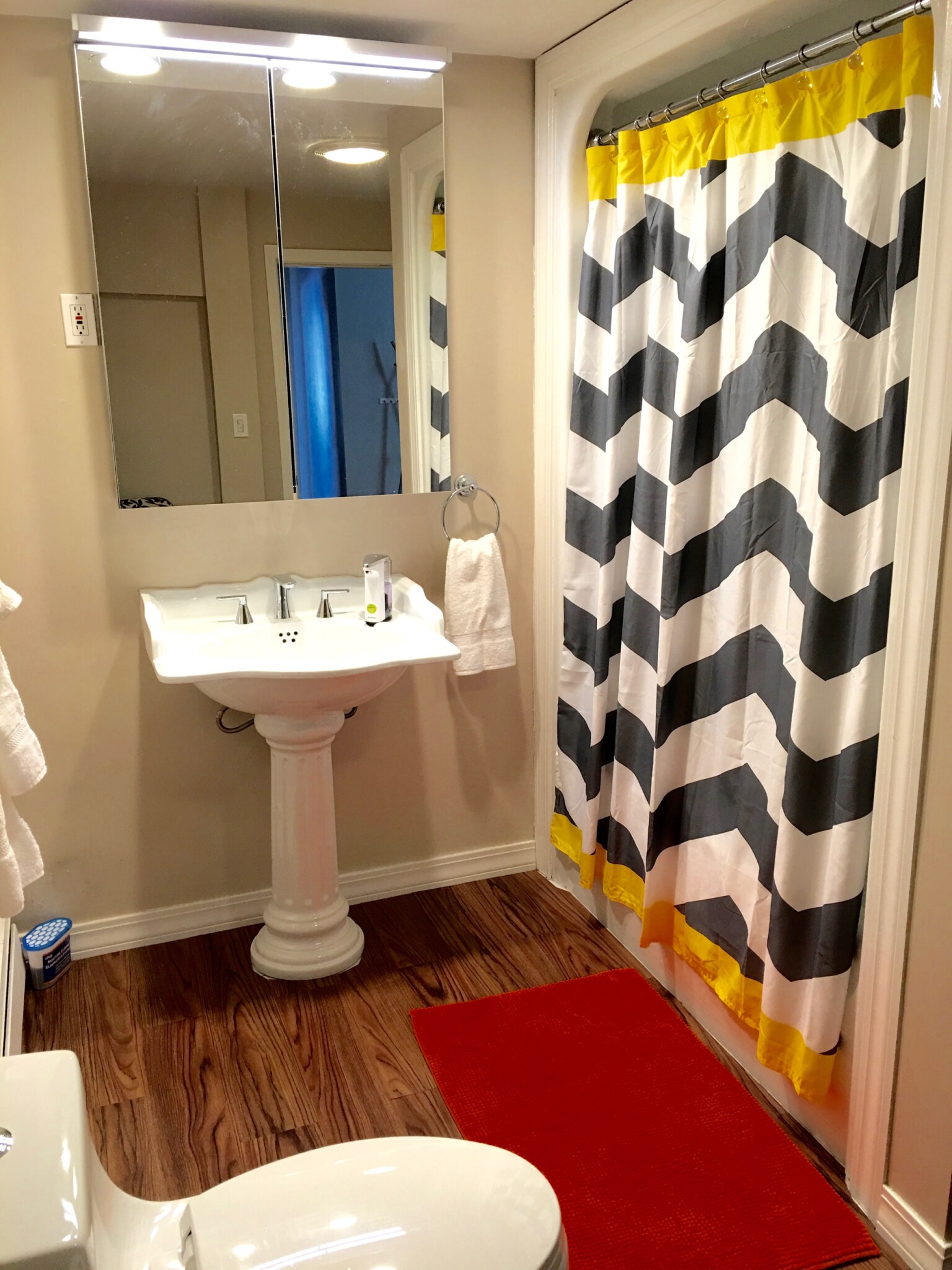 37 Telegraph St, South Boston