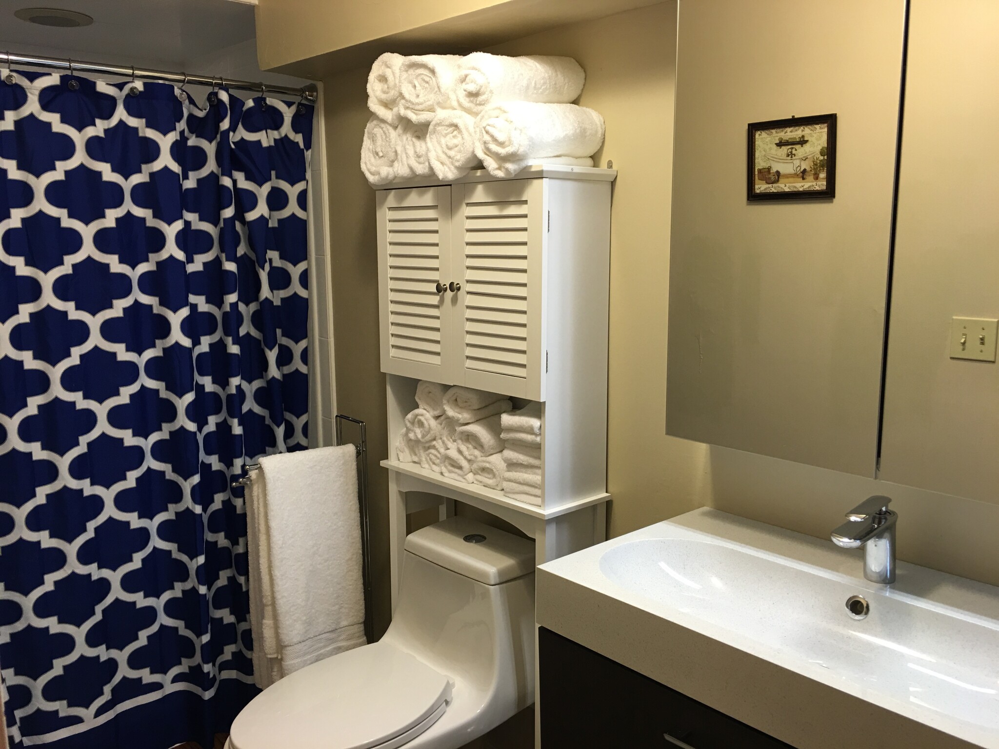 37 Telegraph St, South Boston