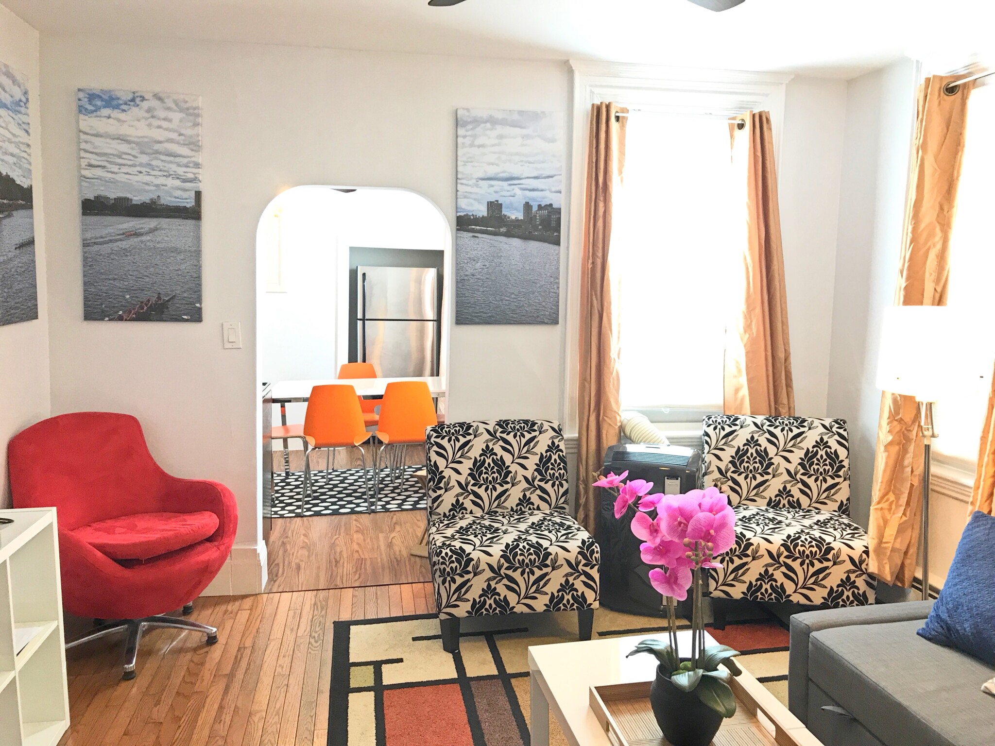 37 Telegraph St, South Boston