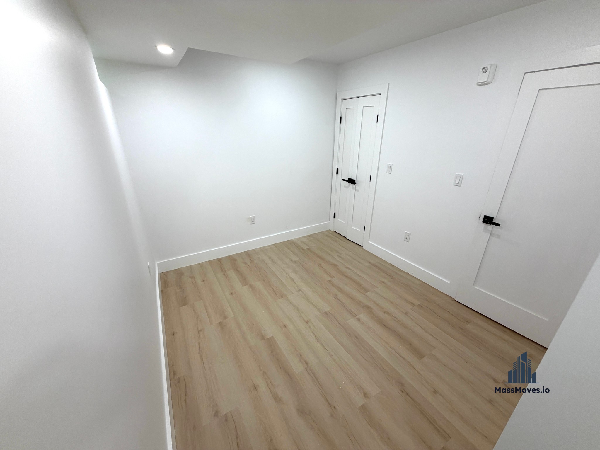 Photos of apartment on Shepard St.,Boston MA 02135