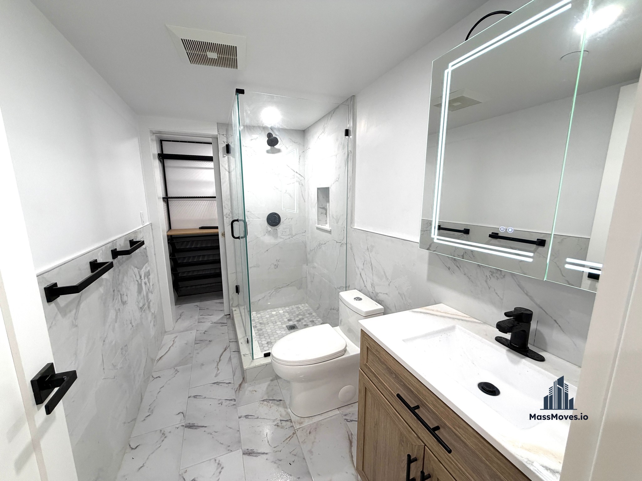 Photos of apartment on Shepard St.,Boston MA 02135