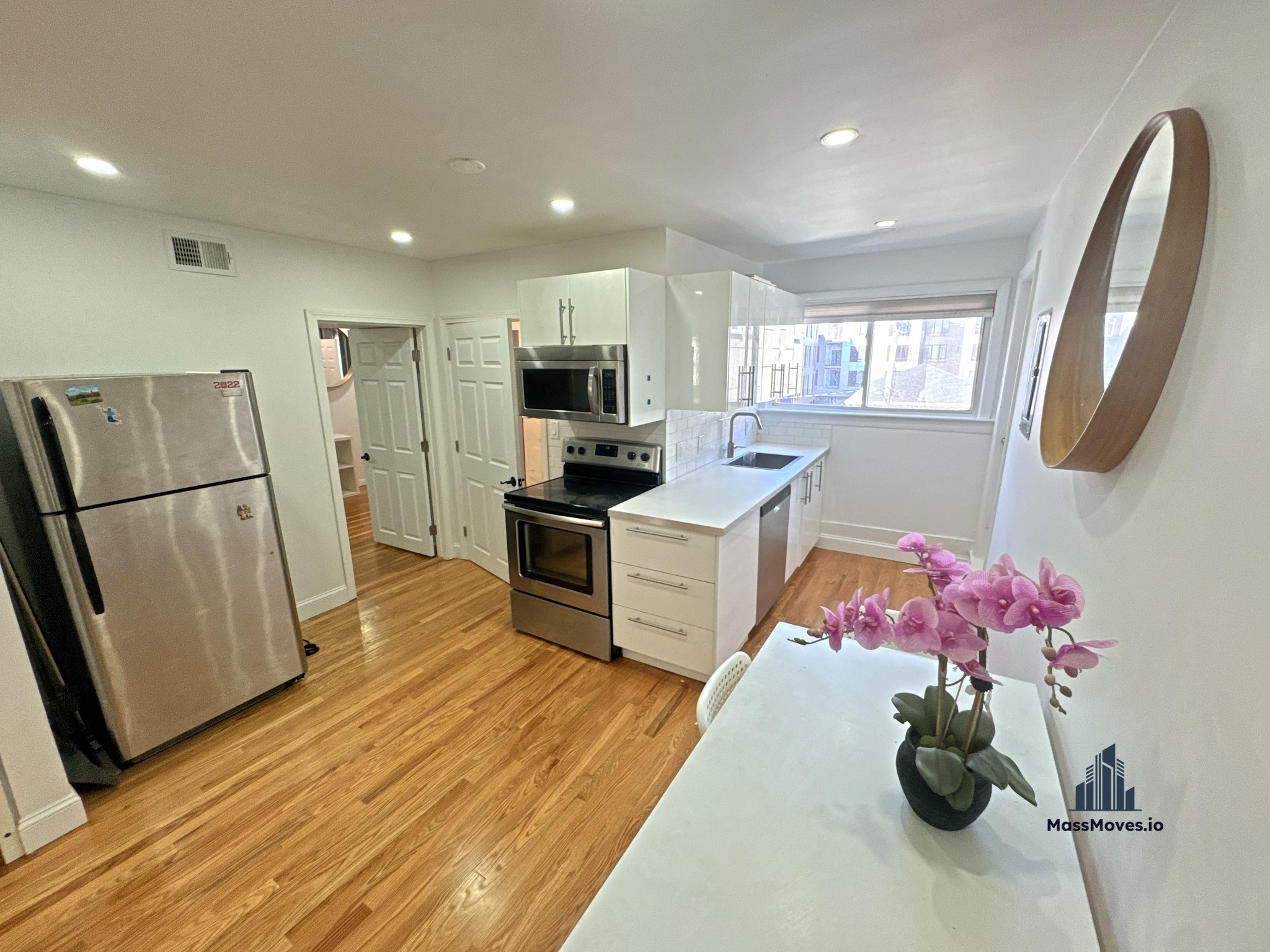 Photos of apartment on East 6th St.,Boston MA 02127