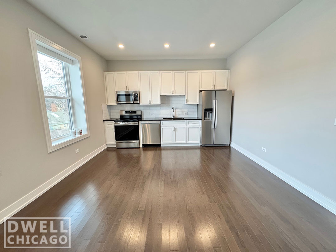 4927 North Claremont, Chicago, IL - 2,450 USD/ month