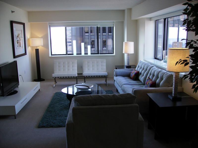 1 Devonshire Pl, Downtown