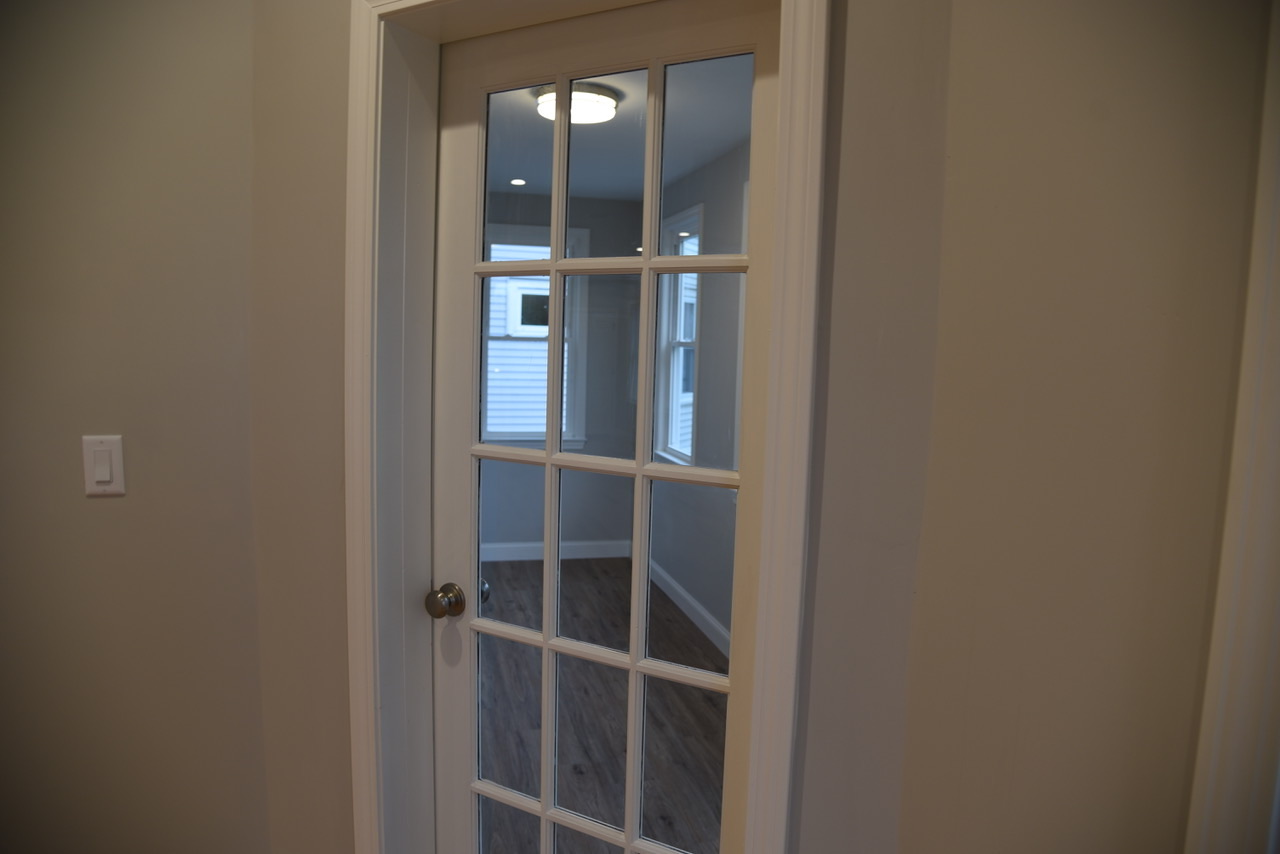 4 bed, 1 bath apartment for rent at 228 Fellsway Unit 2, North Medford — photo 25 of 39