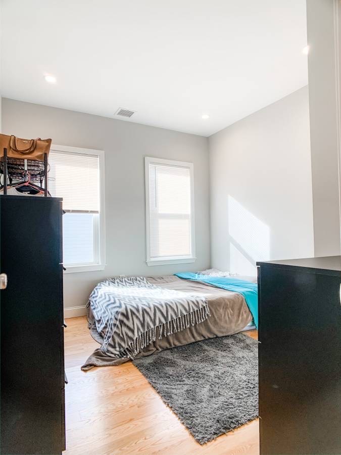 4 bed, 1 bath apartment for rent at 228 Fellsway Unit 2, North Medford — photo 9 of 39