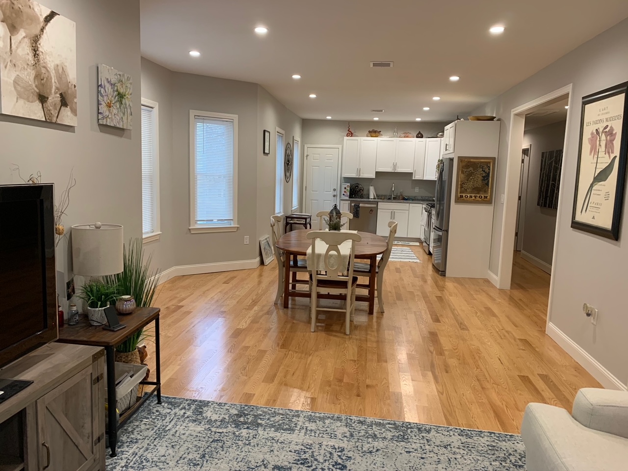 4 bed, 1 bath apartment for rent at 228 Fellsway Unit 2, North Medford — photo 6 of 39