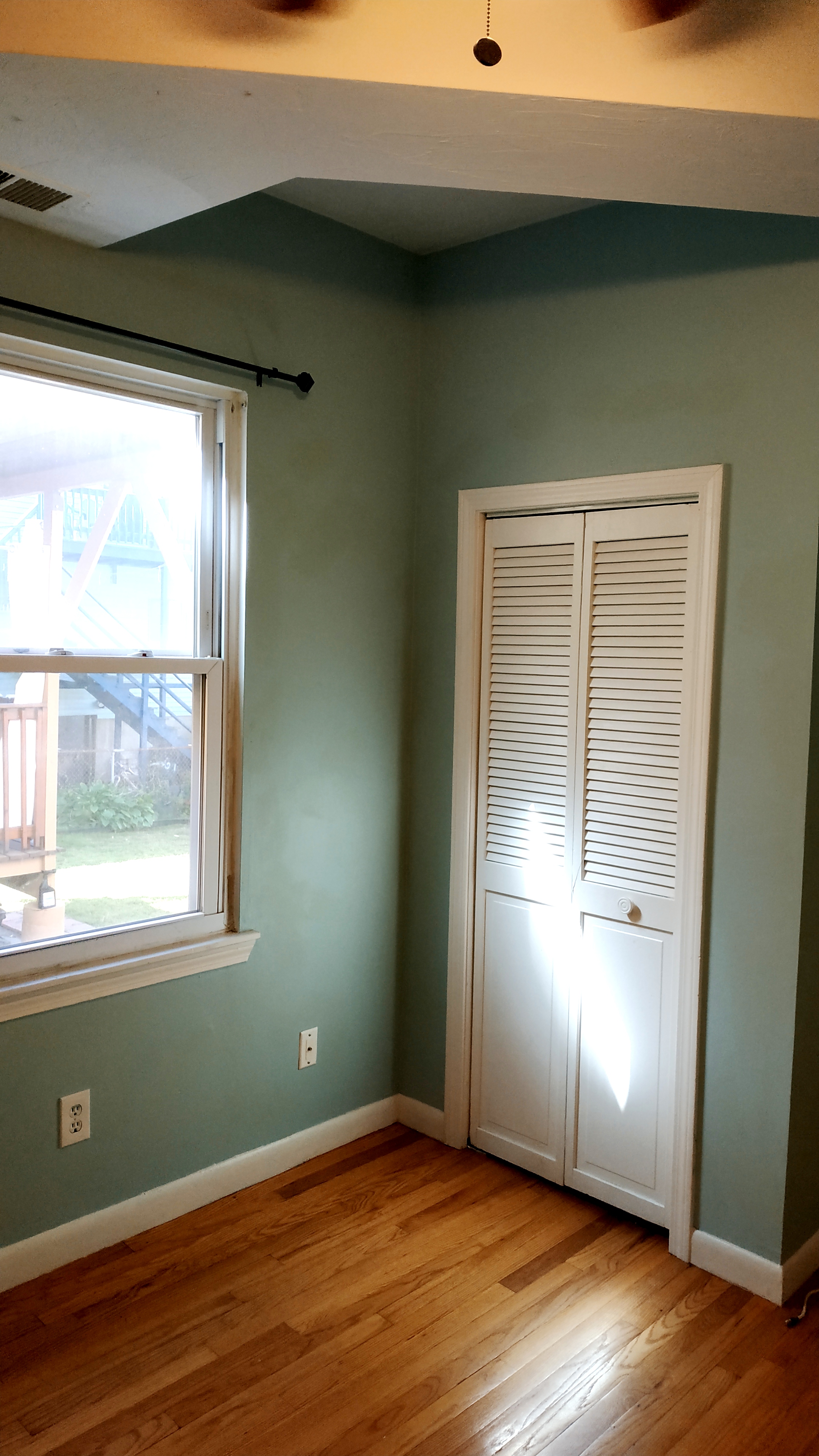 3 bed, 1.5 bath apartment for rent at 168 Windsor St Unit 1, Central Square — photo 14 of 33
