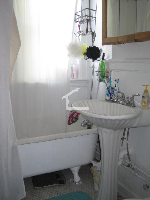 264 Kelton St, Allston