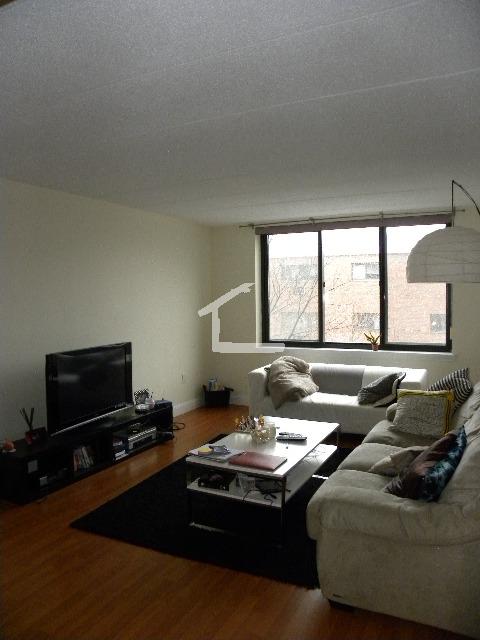 85 Brainerd Rd, Brighton