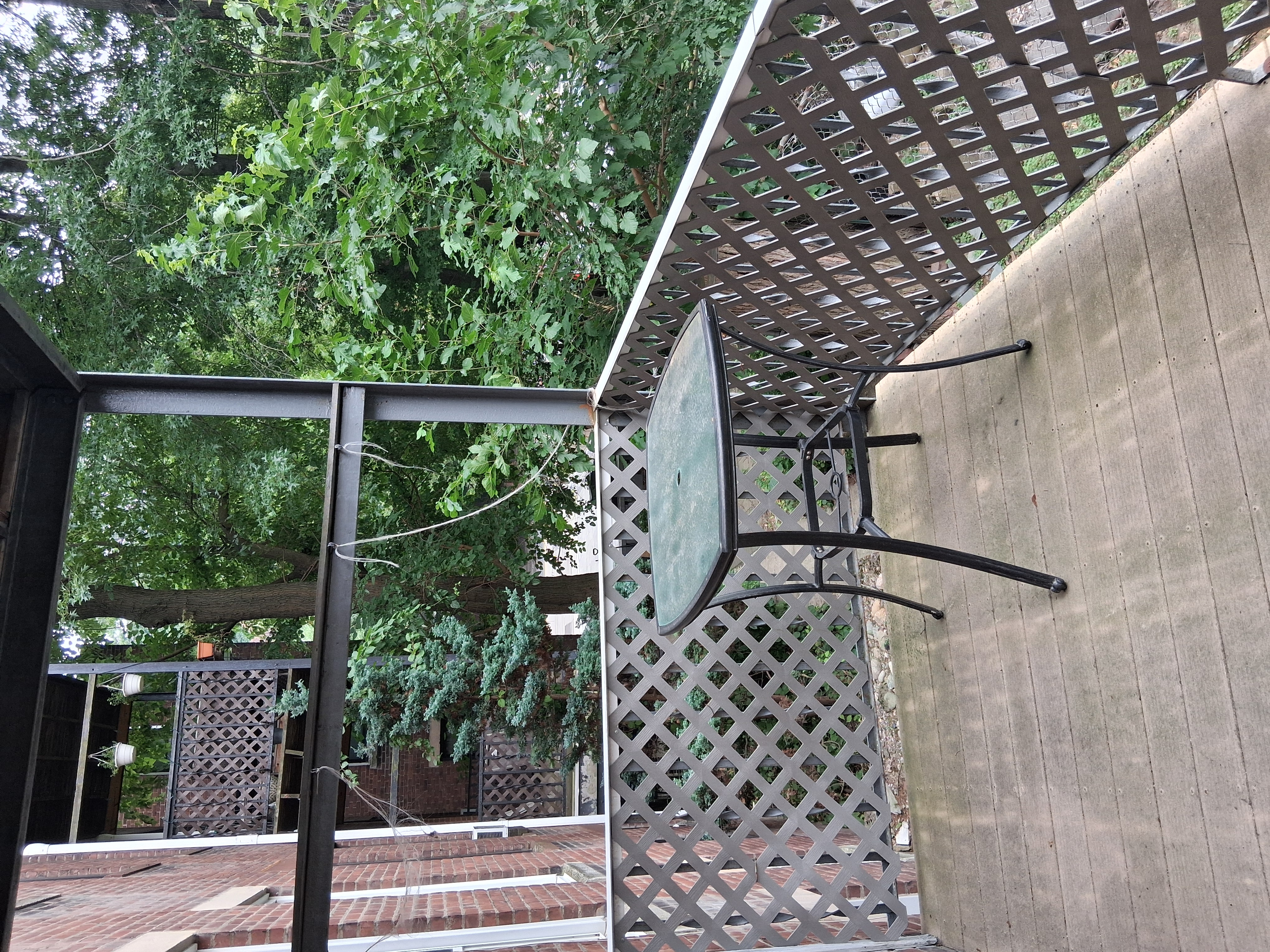 Photos of apartment on Fairbanks St.,Brookline MA 02446