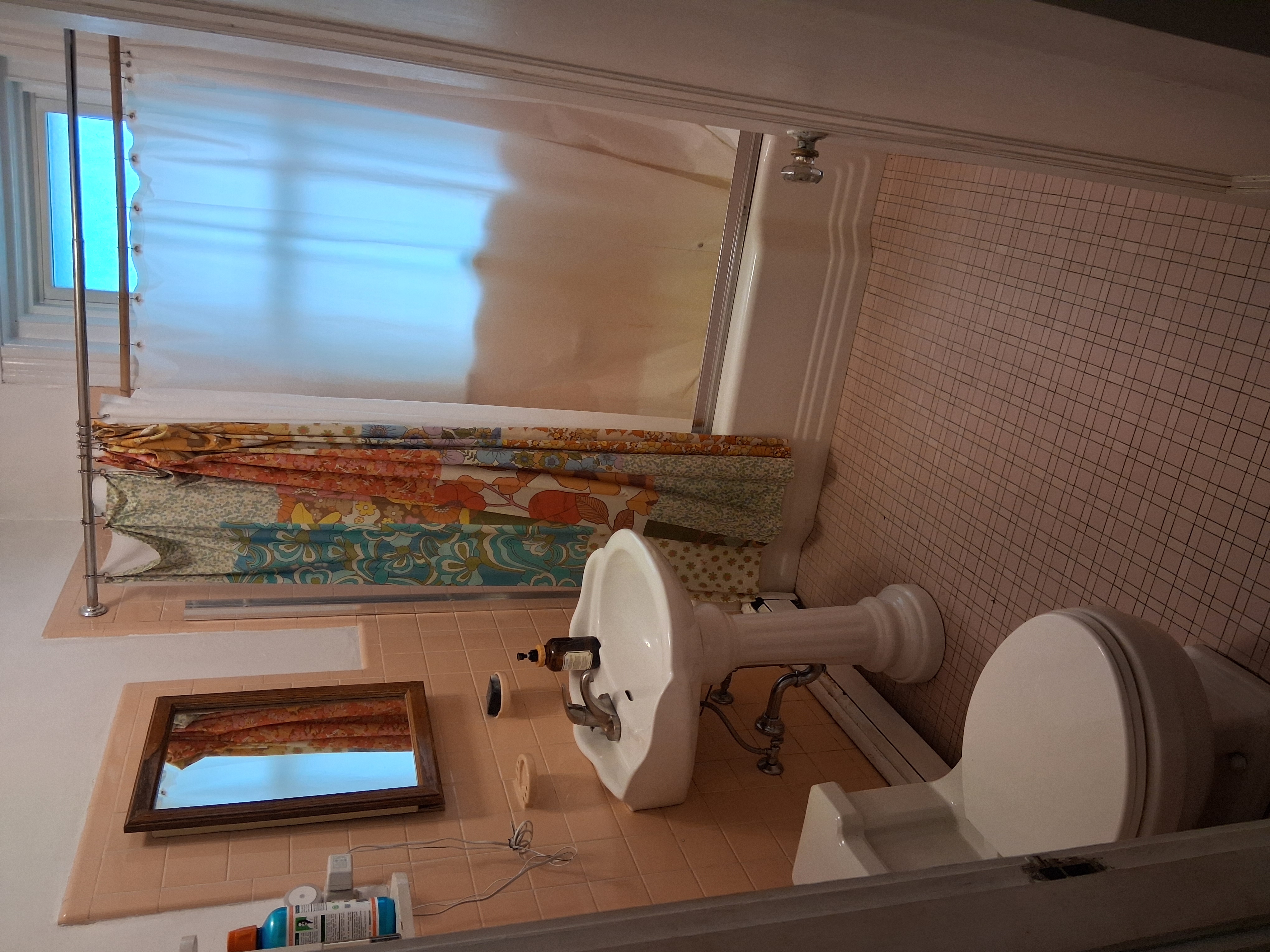 Photos of apartment on Fairbanks St.,Brookline MA 02446