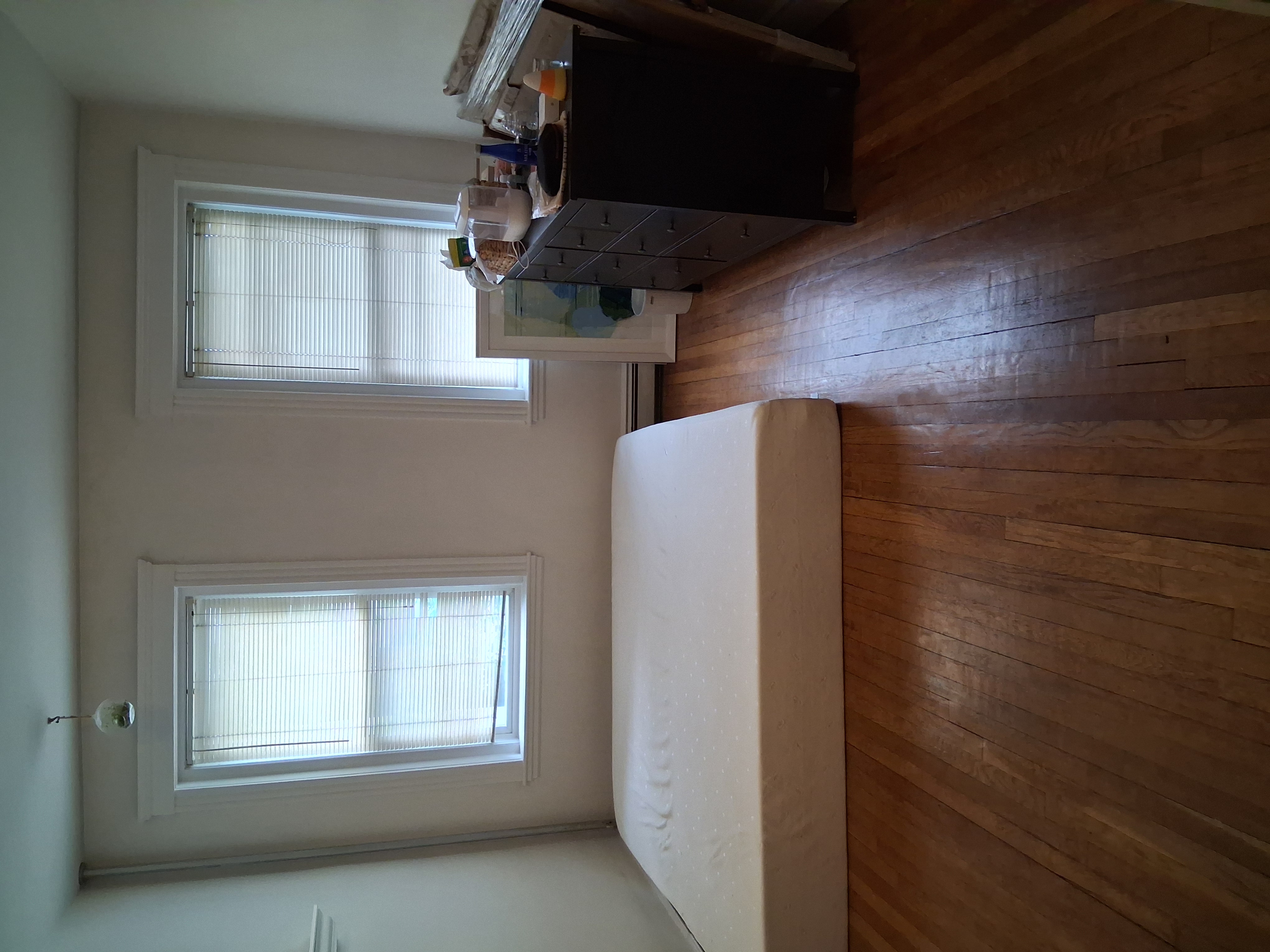 Photos of apartment on Fairbanks St.,Brookline MA 02446