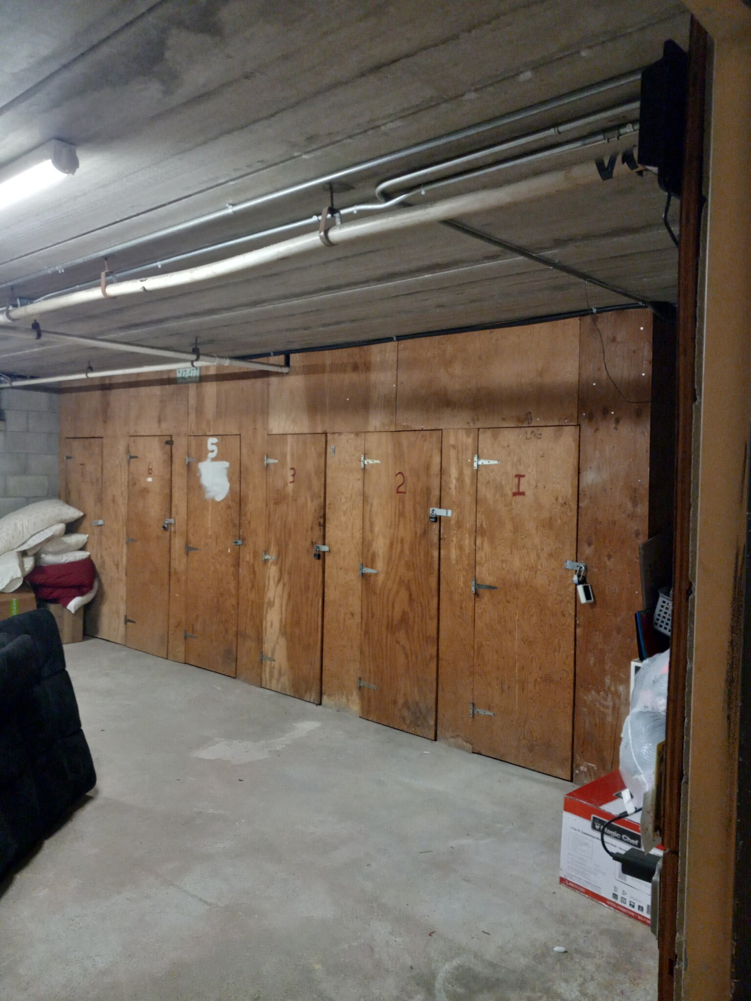 566 Washington St, Brighton