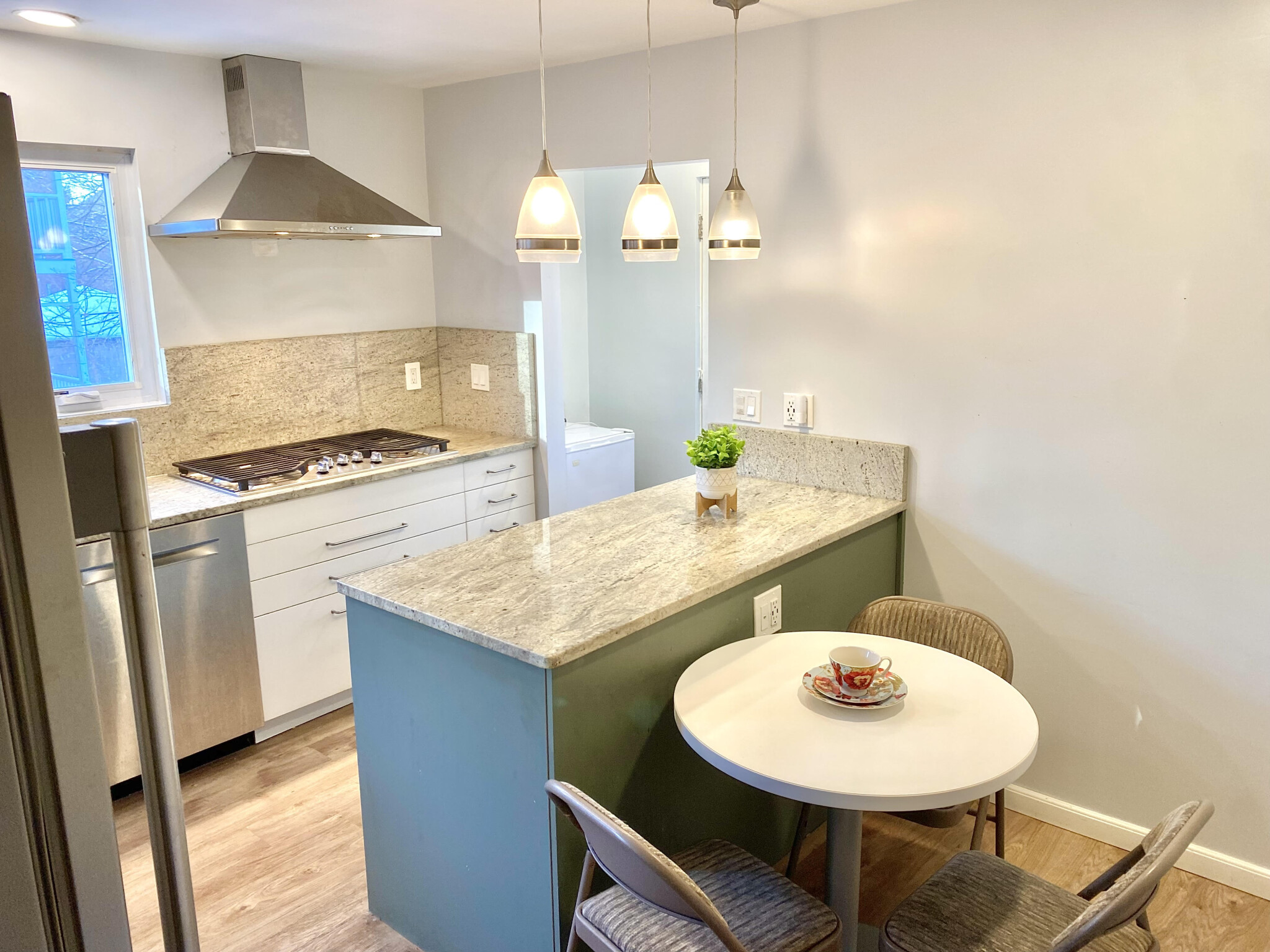 37 Hatherly Rd, Brighton