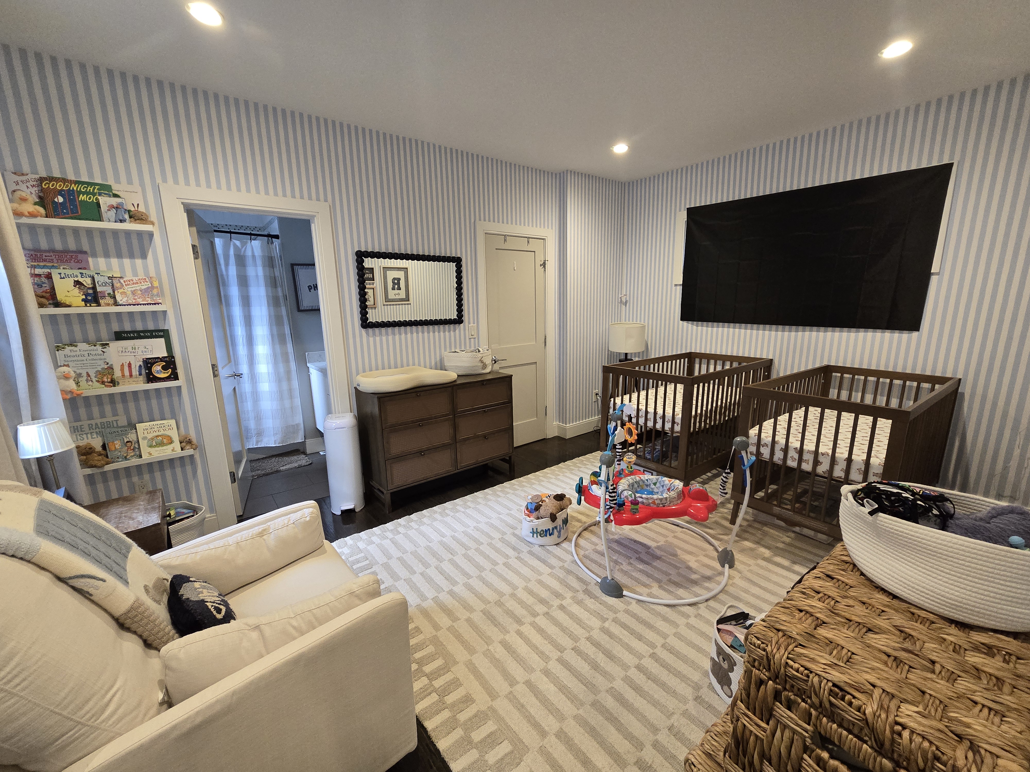 Photos of apartment on Sawyer Ave.,Boston MA 02125