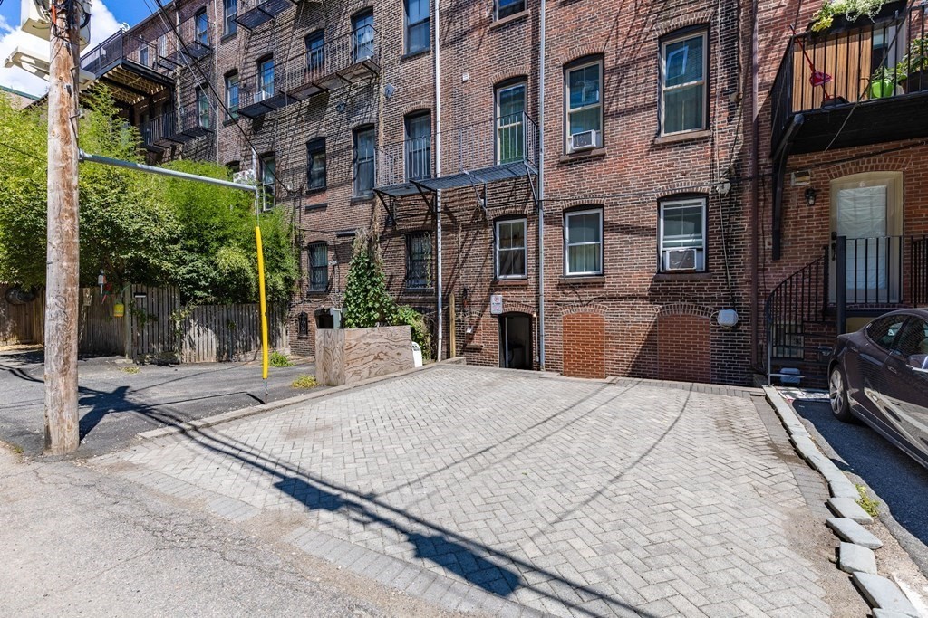 29 East Concord St, South End