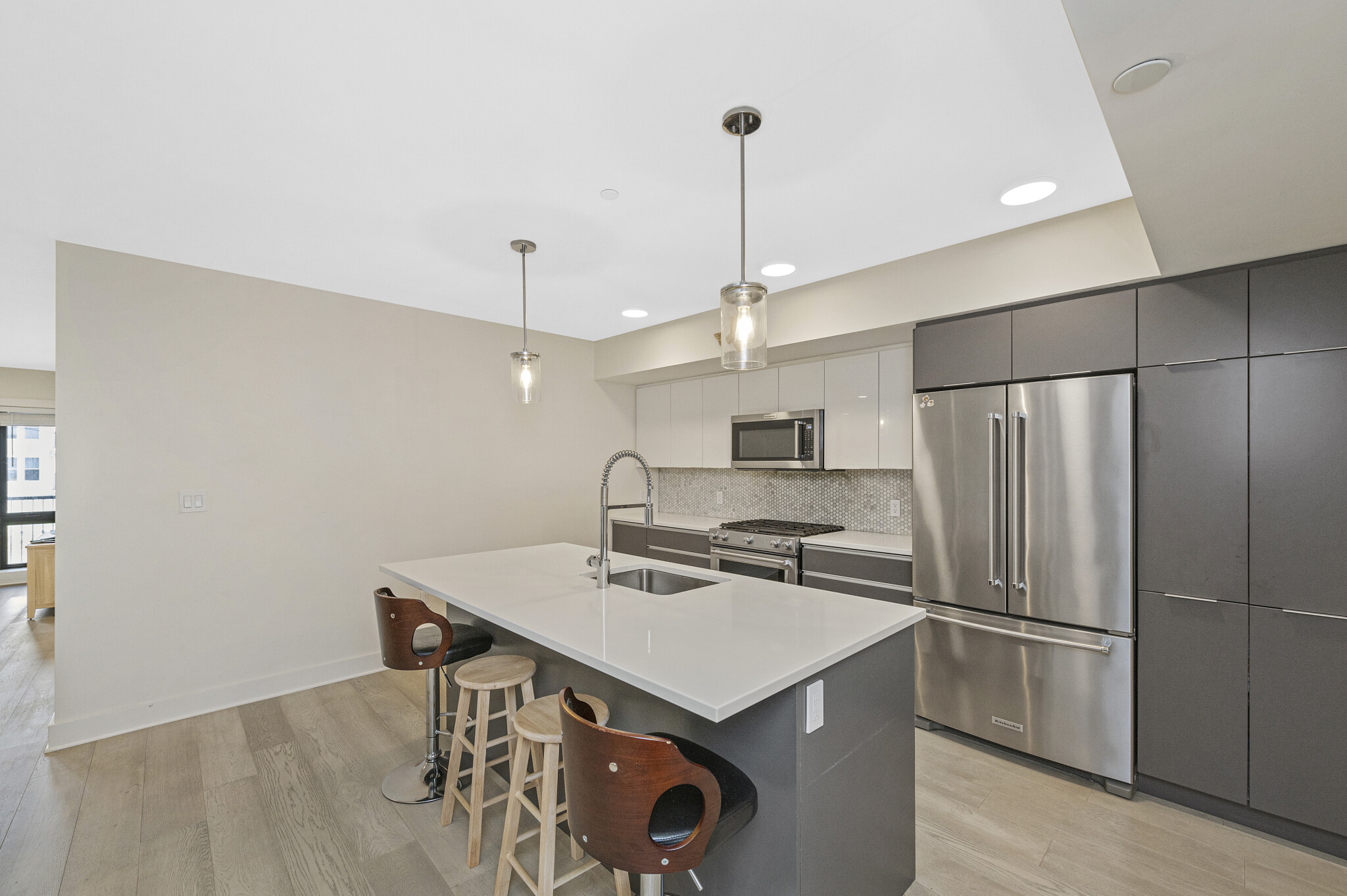 85 Willow Ct, South Boston