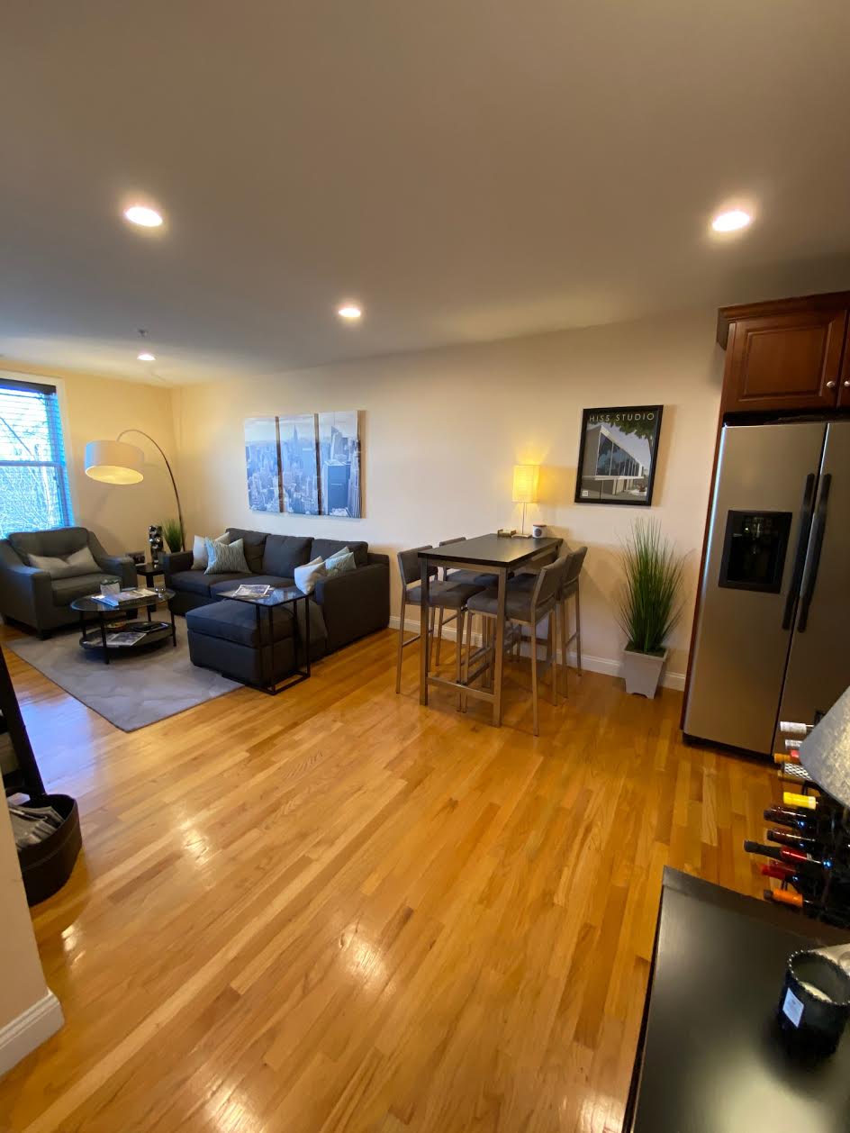 100 Fellsway West